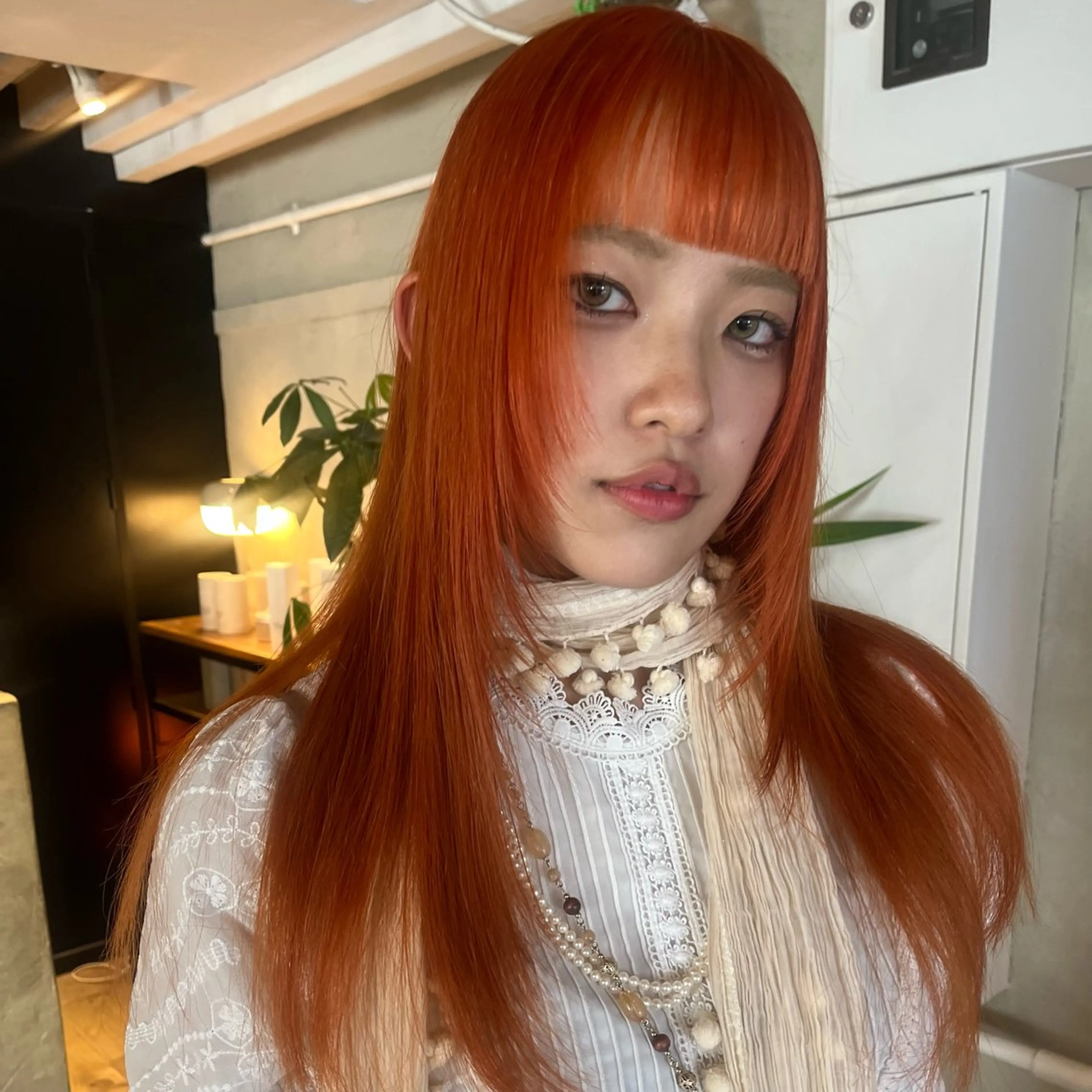 ロング カラー ヘアアレンジ ブリーチ オレンジ ヘアカラー トリートメント ボブハイトーン🦖 デザインMAMIのヘアスタイル