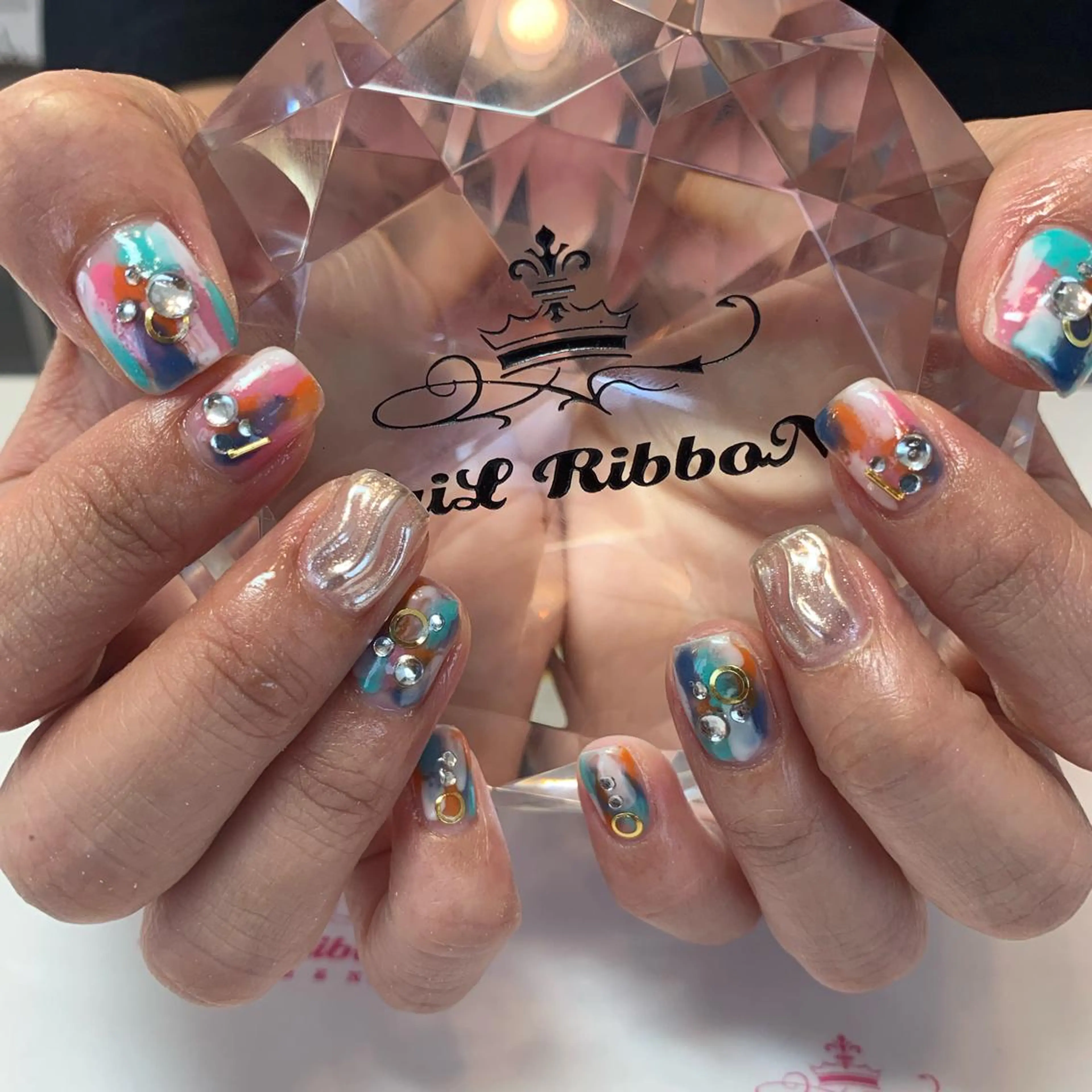 ネイル ネイルリボン 受付スタッフのネイルデザイン