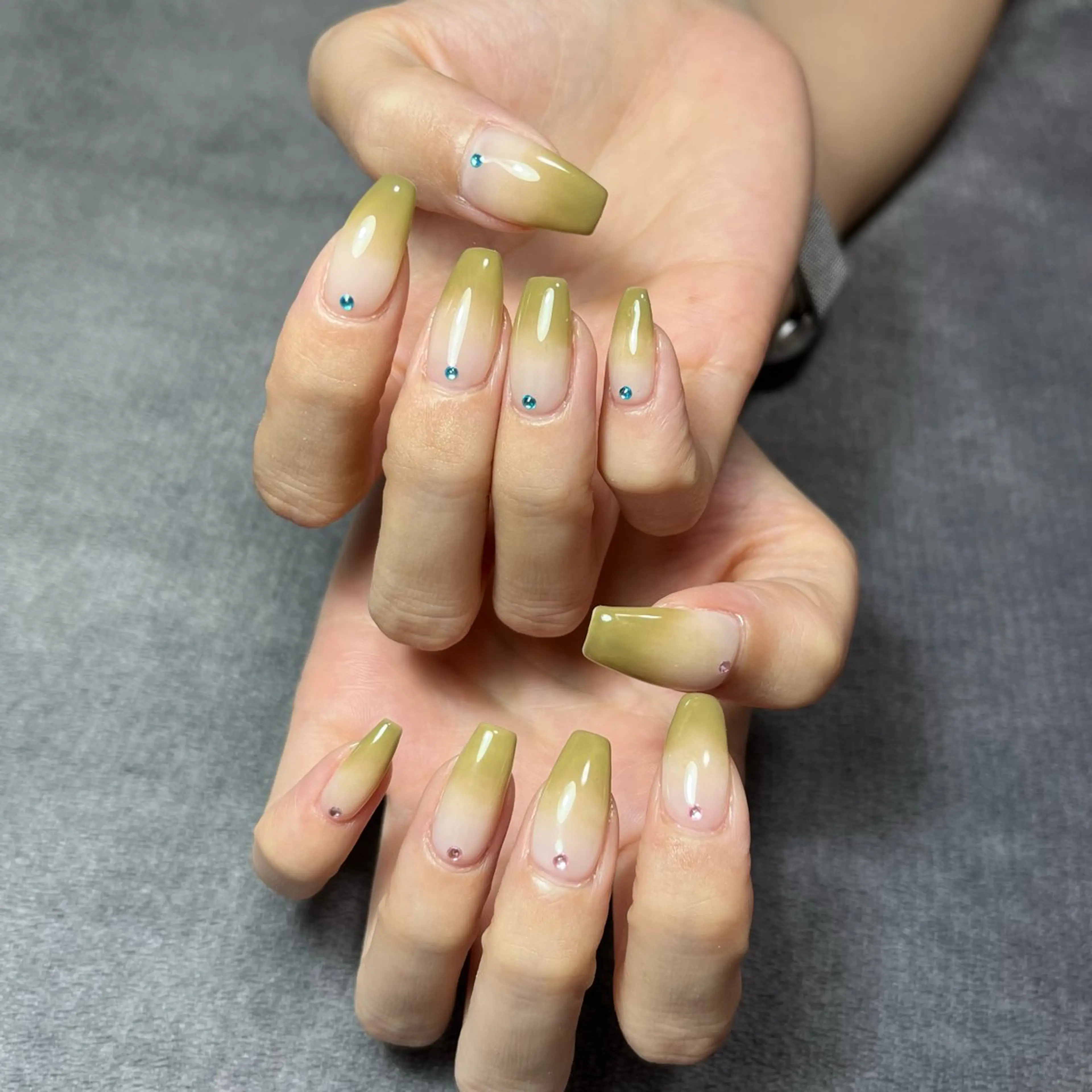 ネイル Chiharu 💫のネイルデザイン