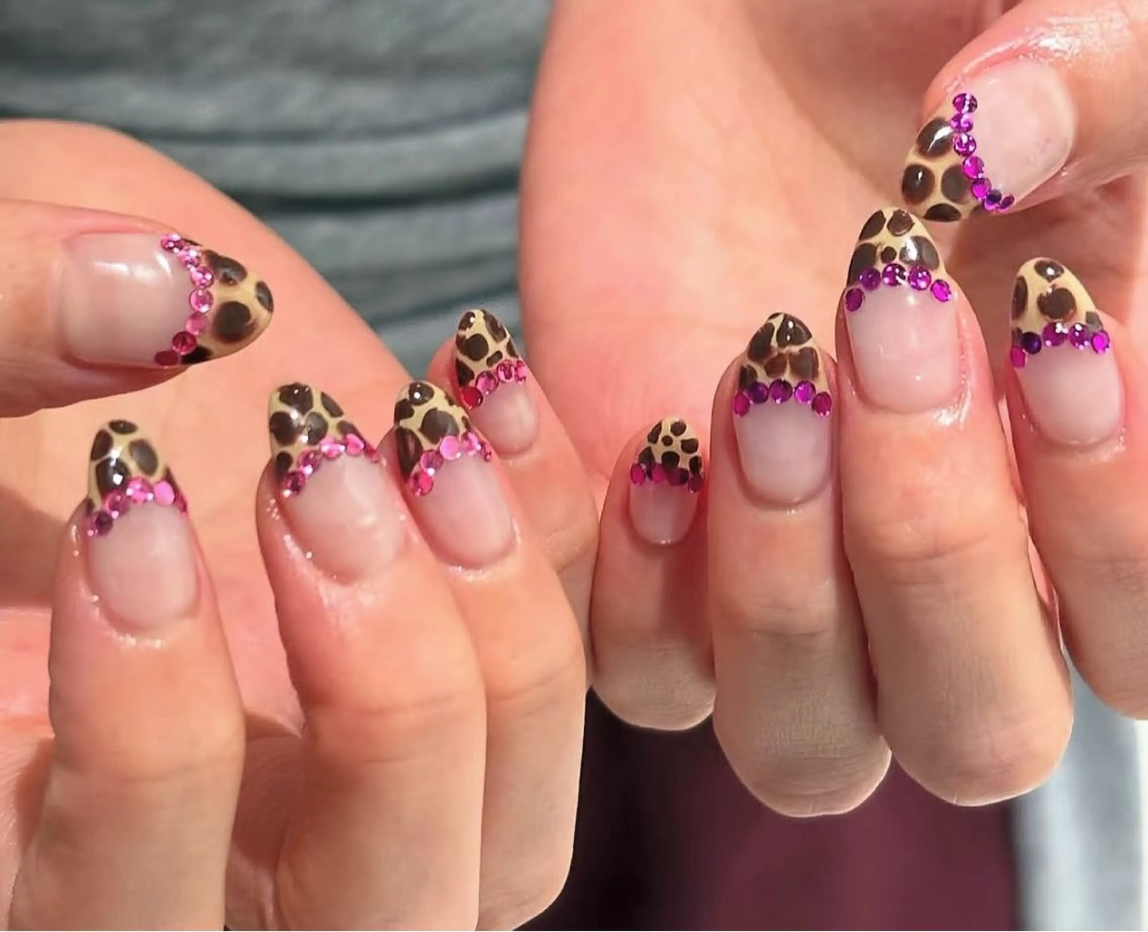 ネイル アートネイル オーロラネイル チークネイル フレンチネイル ガラスフレンチ 🎀🎀YooLi Nail Salonのネイルデザイン