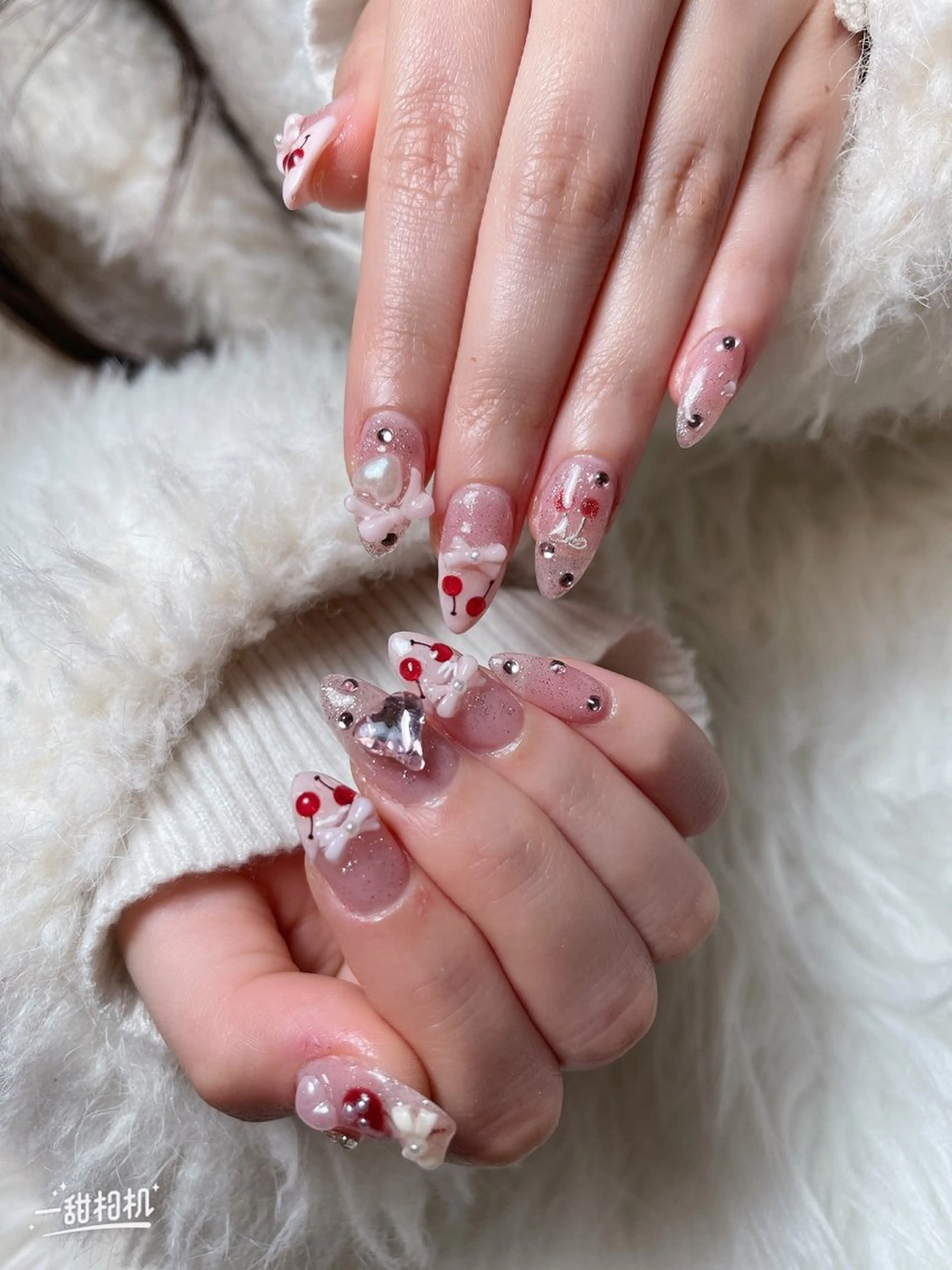 ネイル 長さ出し フレンチネイル グラデーション 卒業式 マグネットネイル ハンドネイル MIHANA ZENのネイルデザイン