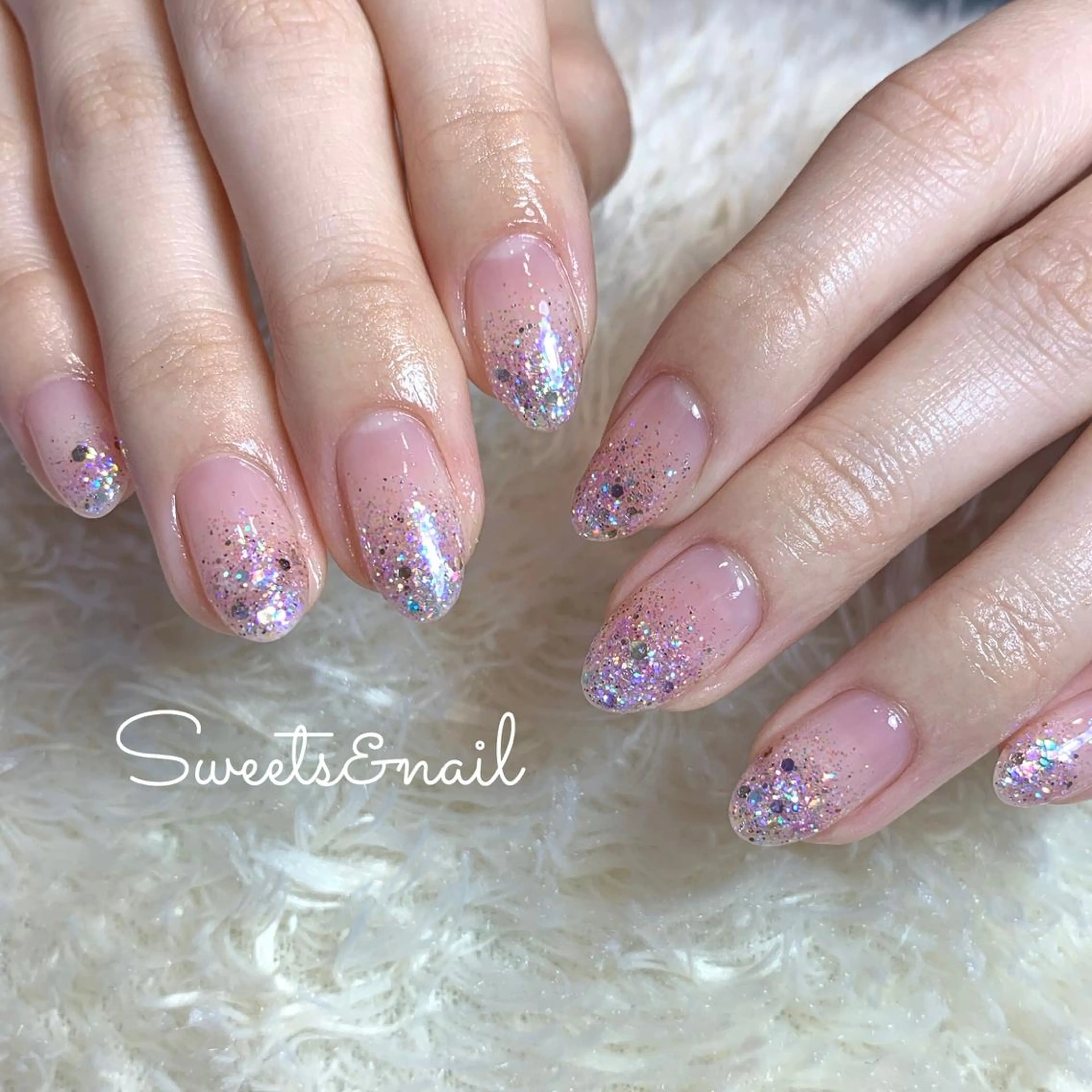 ネイル キラキラネイル ラメ(グリッター) ラメグラデーション Sweets＆ nail みなこのネイルデザイン