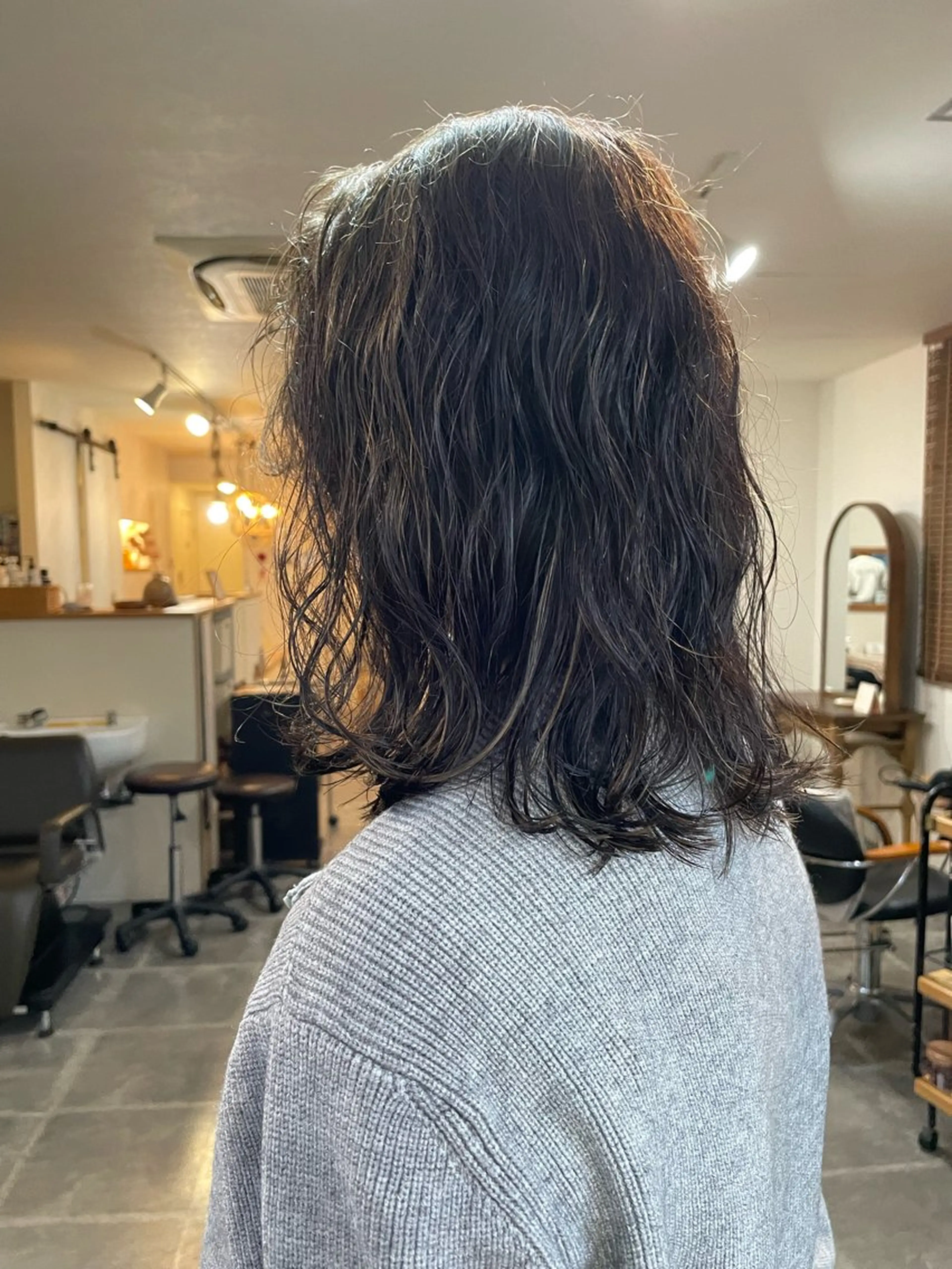 セミロング パーマ 大阪/梅田すぐ /パーマ落とし専門店のヘアスタイル