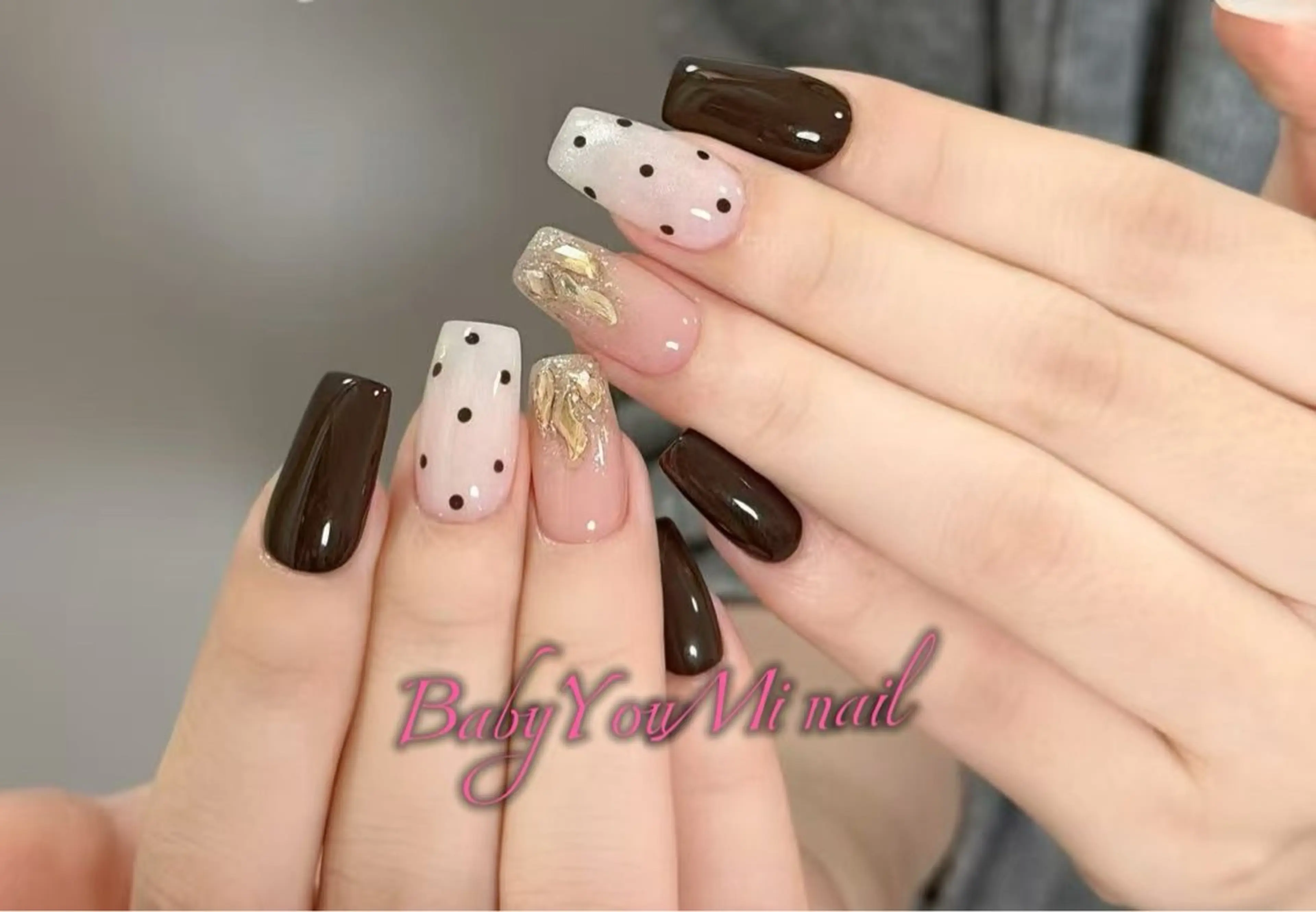 ネイル オーロラネイル 成人式 フットネイル フレンチネイル ジェルネイル ハンドネイル Oomiya 服部のネイルデザイン