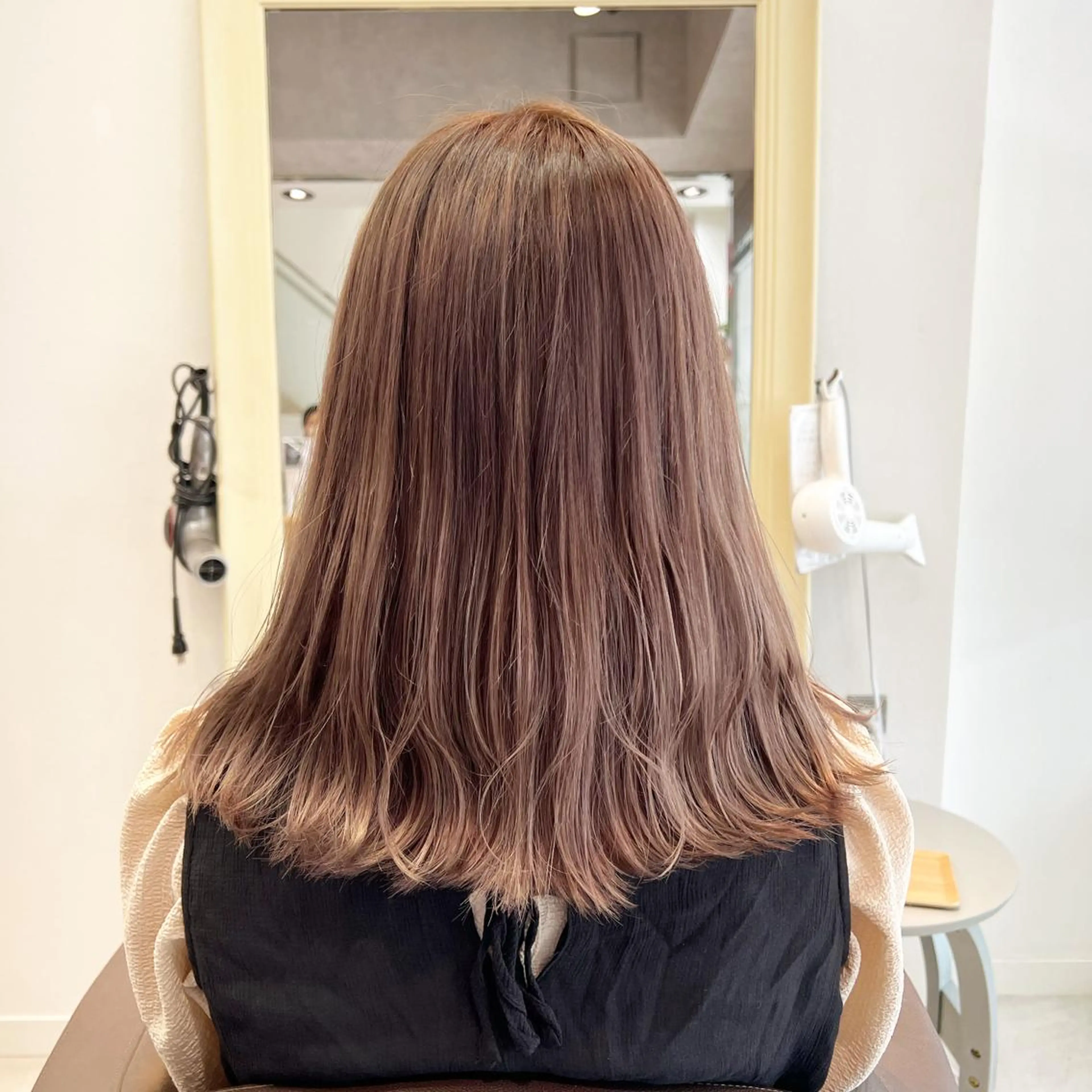 セミロング カラー 🍀お悩み改善憧れの 美髪　小林風雅のヘアスタイル