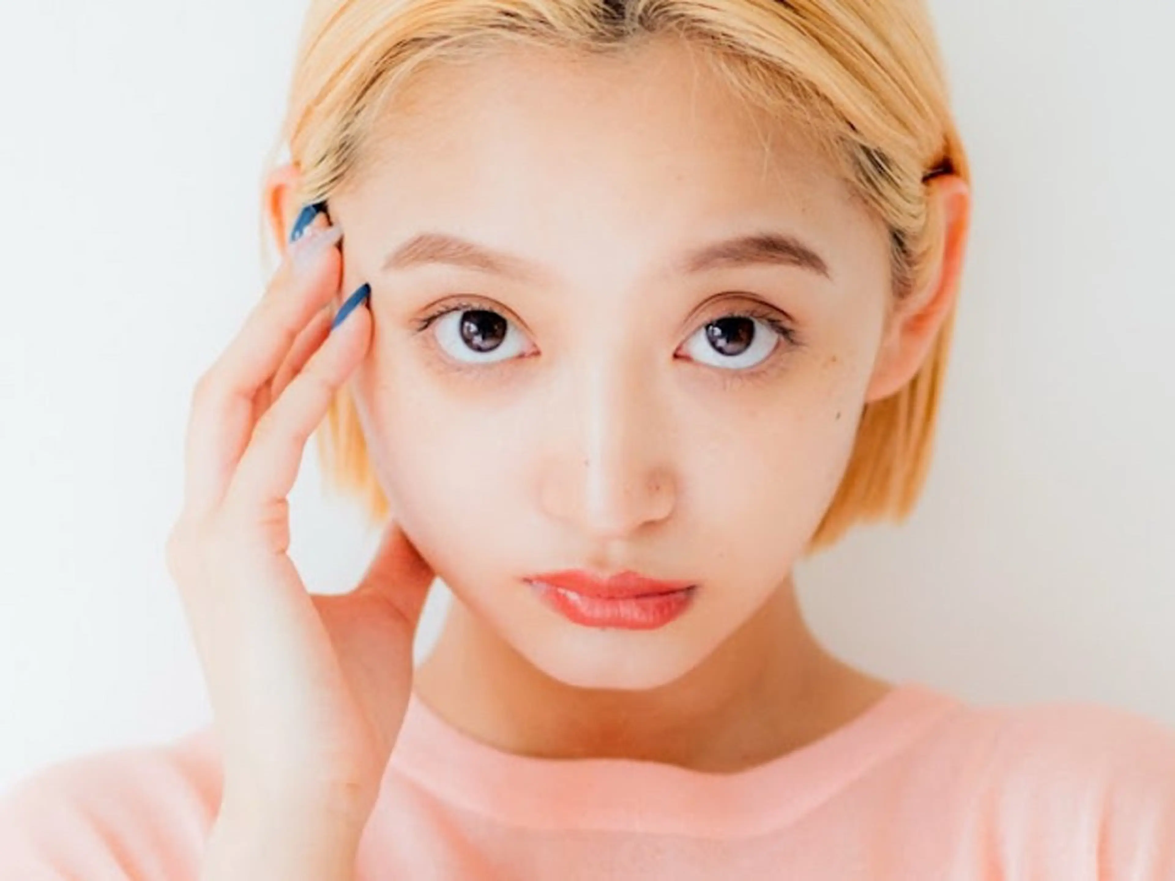 <ナチュラル眉🌱＞美眉アイブロウWAX+間引き（メイク込)の写真