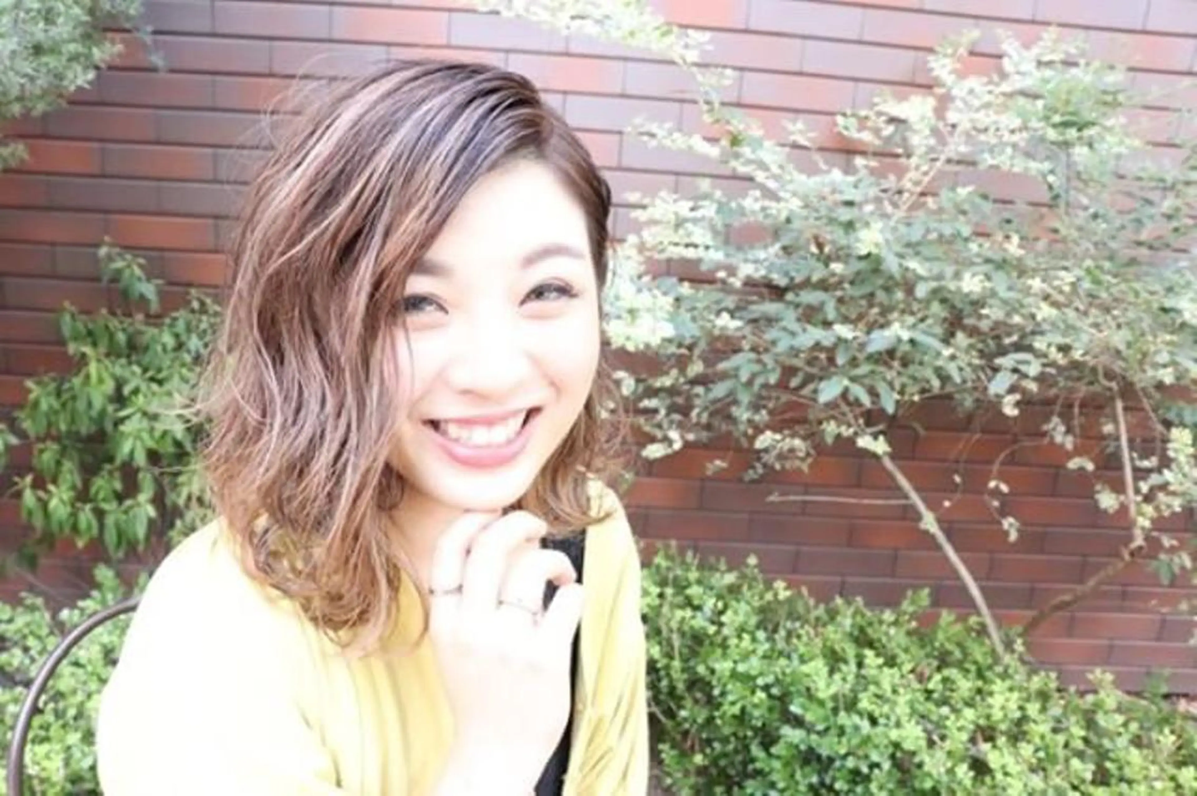 セミロング 🍀Moda by Grande🍀のヘアスタイル