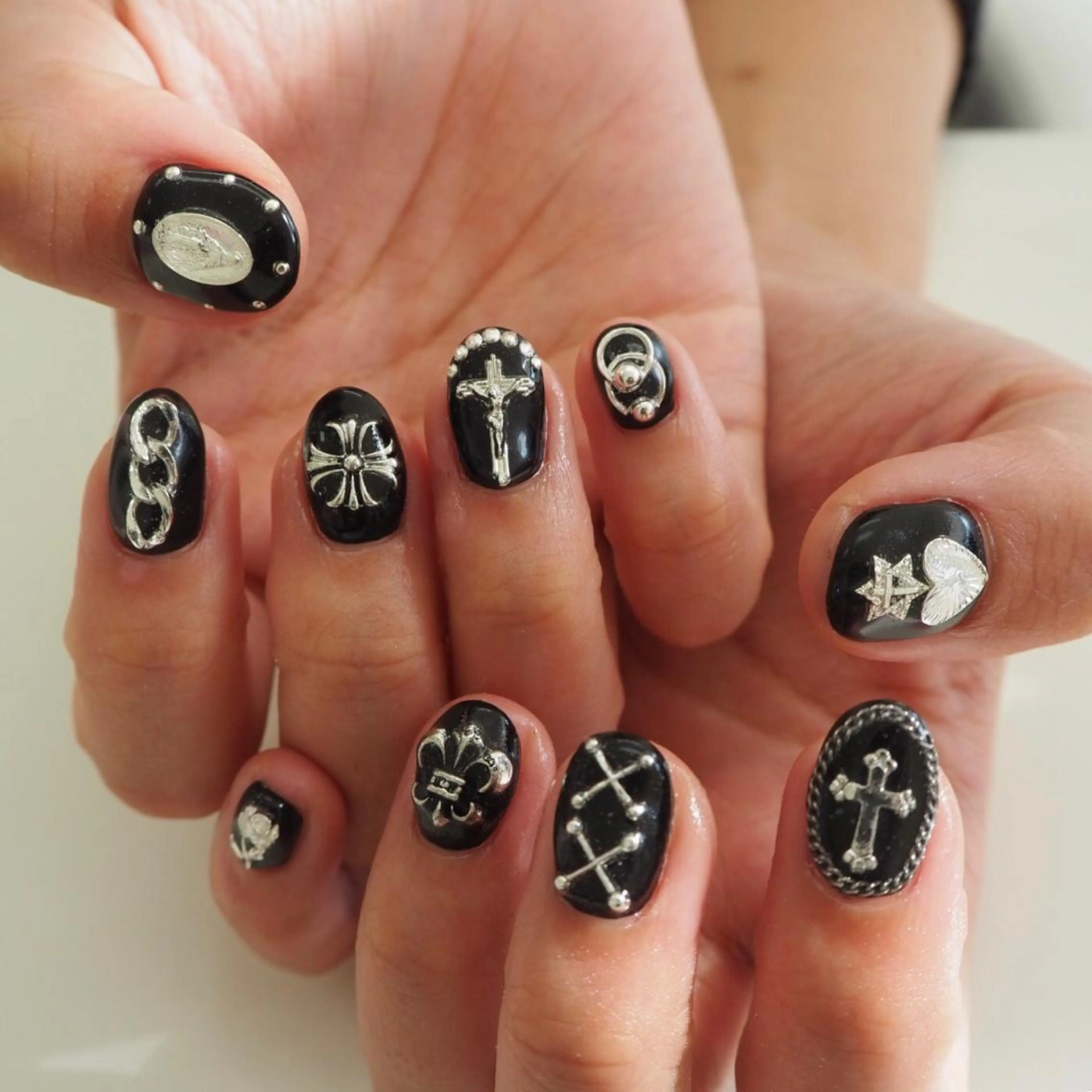 ネイル Hisaka Mikiのネイルデザイン