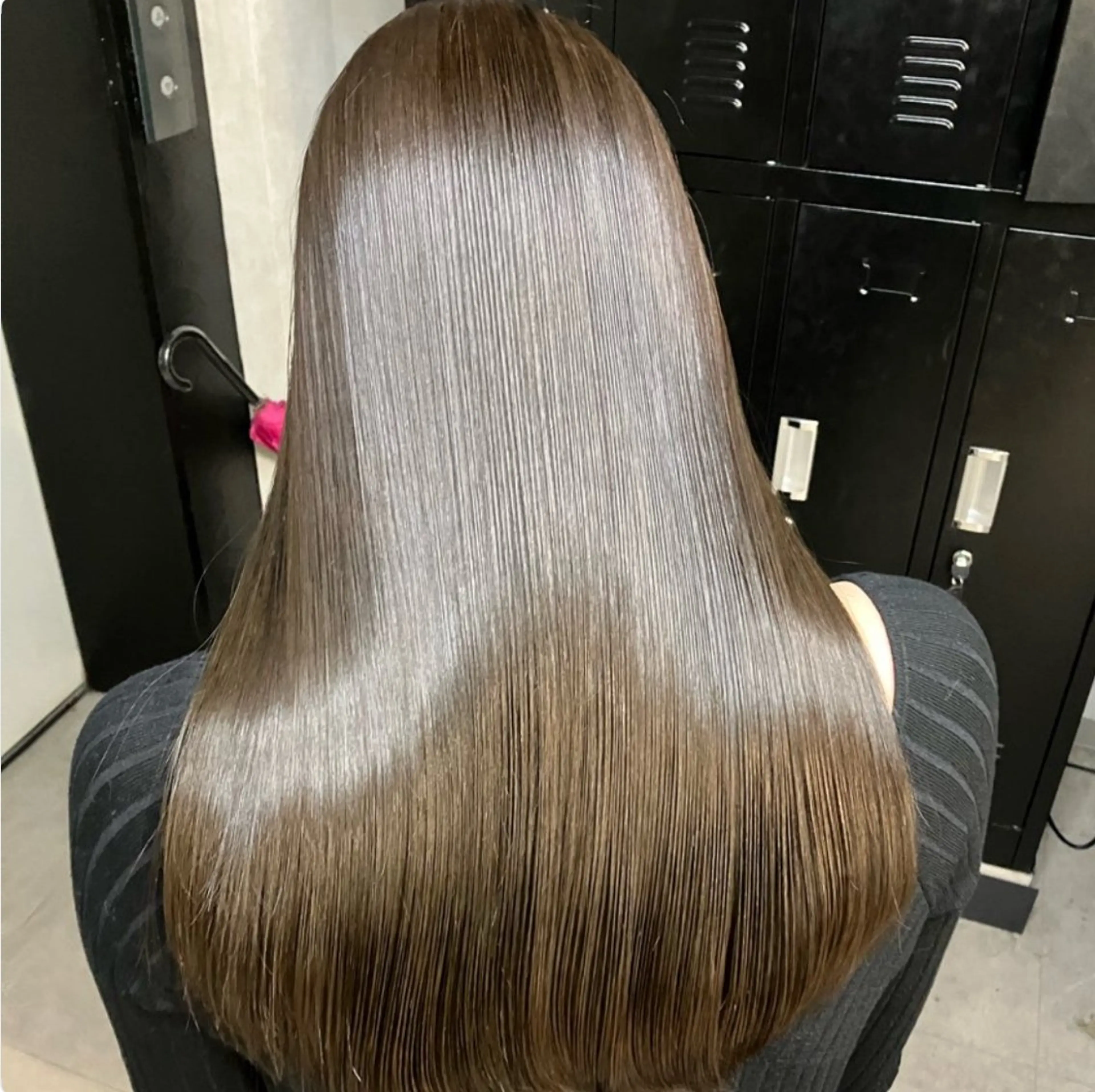 ミディアム 新宿/縮毛矯正/ カラー/羽生沢のヘアスタイル