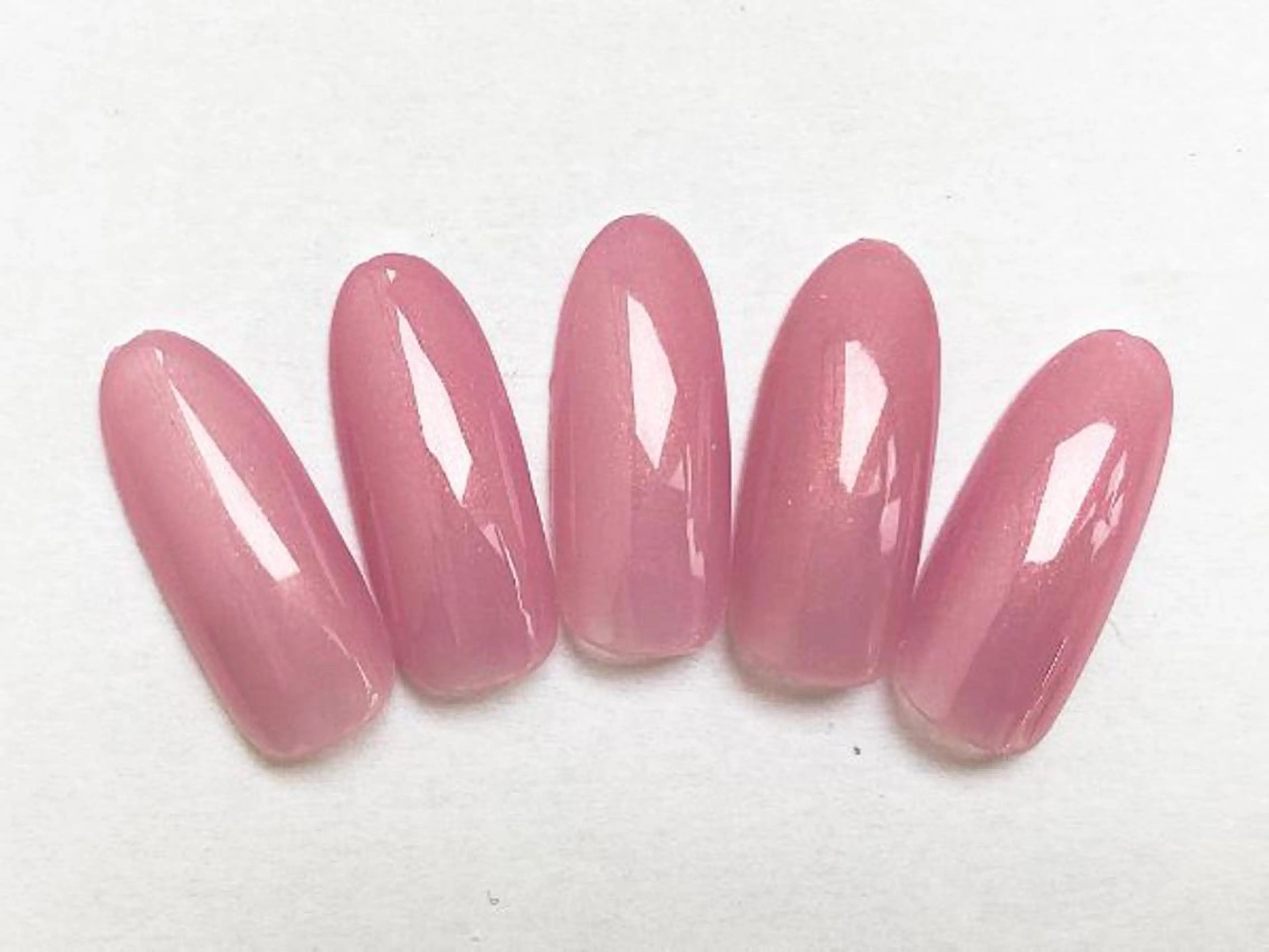 武蔵小金井店限定　オフ込み　ワンカラー（根本から先端まで1色で仕上げます）ドライケア、ファイリング込みの写真