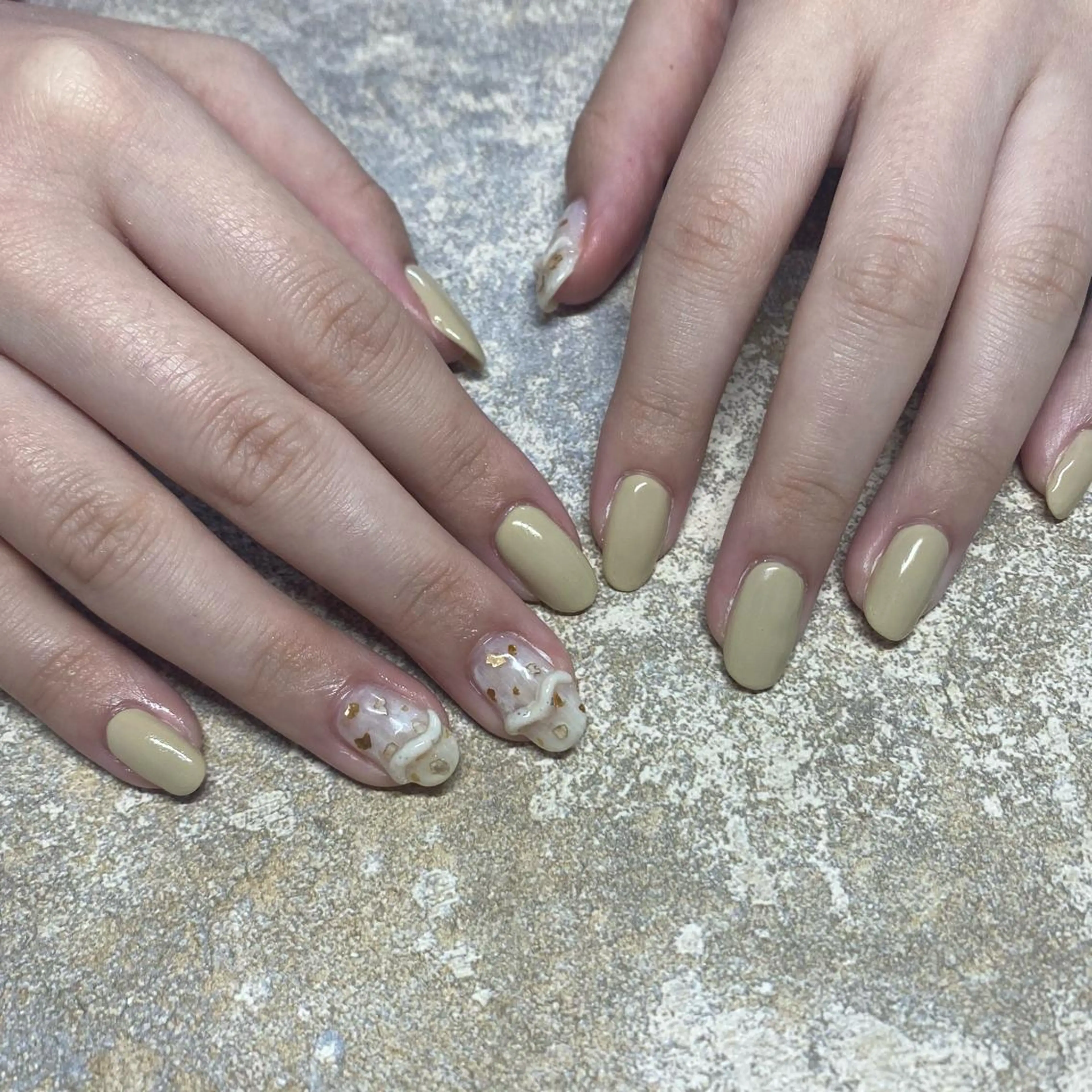 ネイル OOMINE KAORIのネイルデザイン