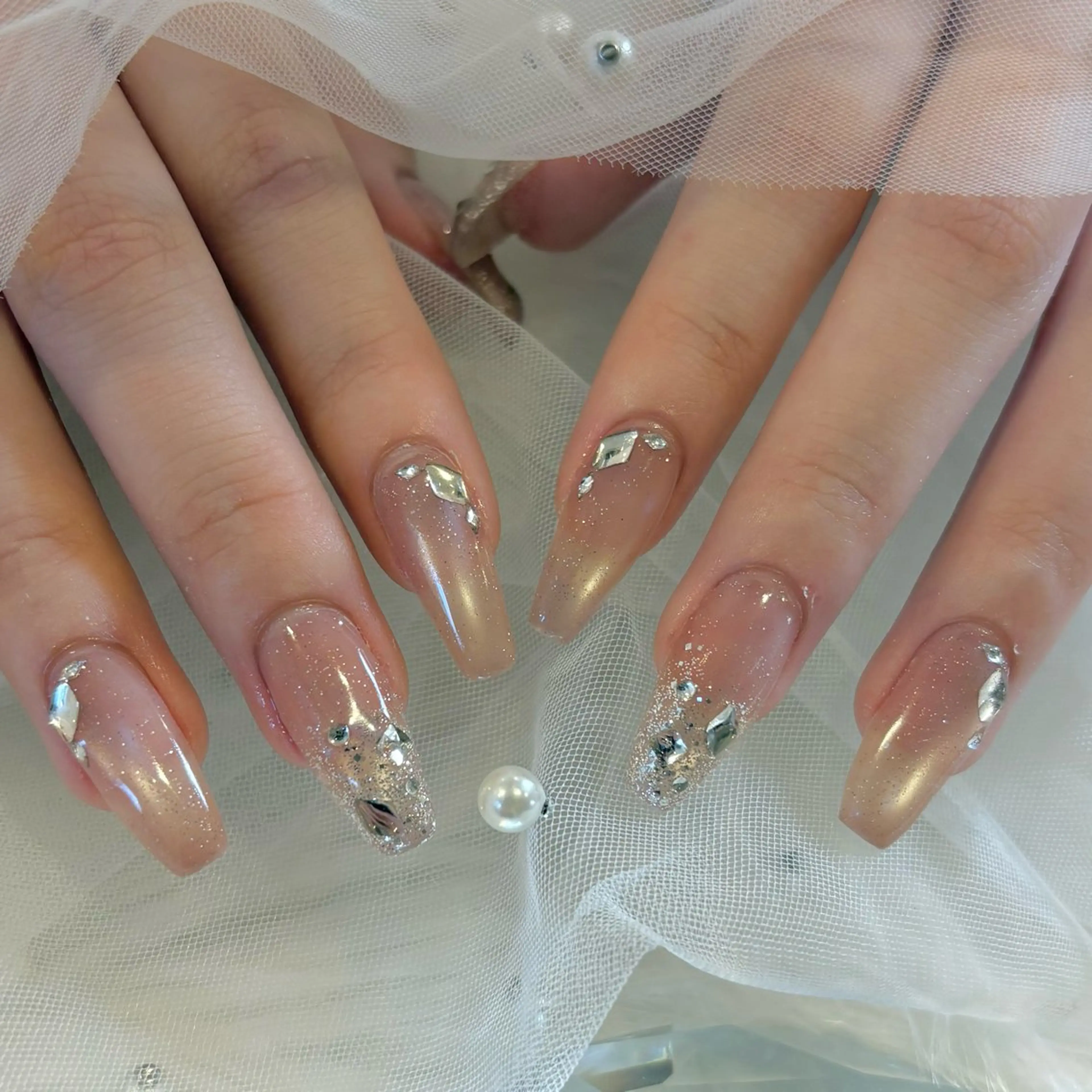 ミディアム ハンドネイル NAIL SALON FLOR所属・ワンホンネイル/ 韓国ネイルMAKIのネイルデザイン