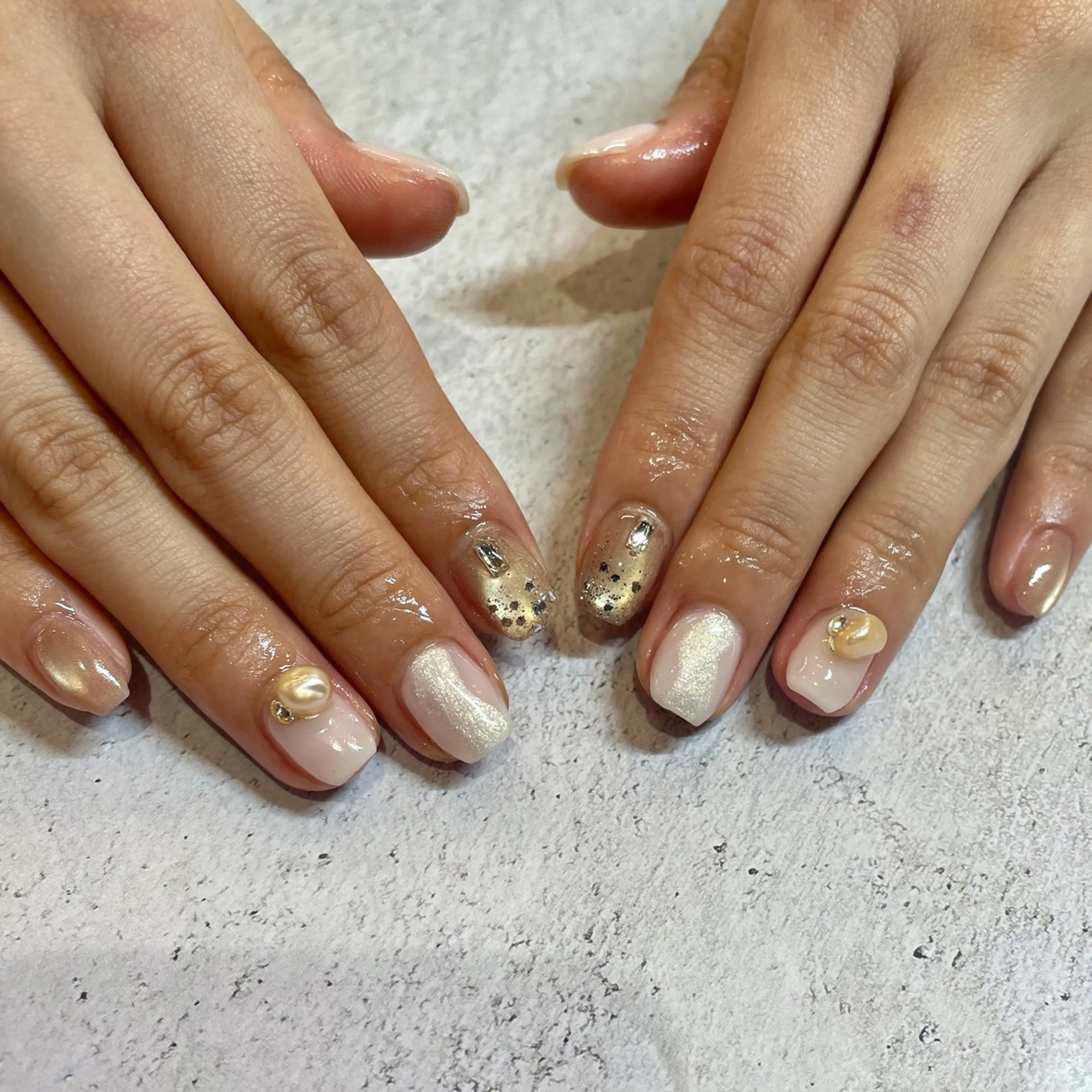 ネイル ハンドネイル LUNI（シェアサロンHeartSpace内）所属・LUNI 久屋大通 ˚✧₊⁎/ yuriのネイルデザイン