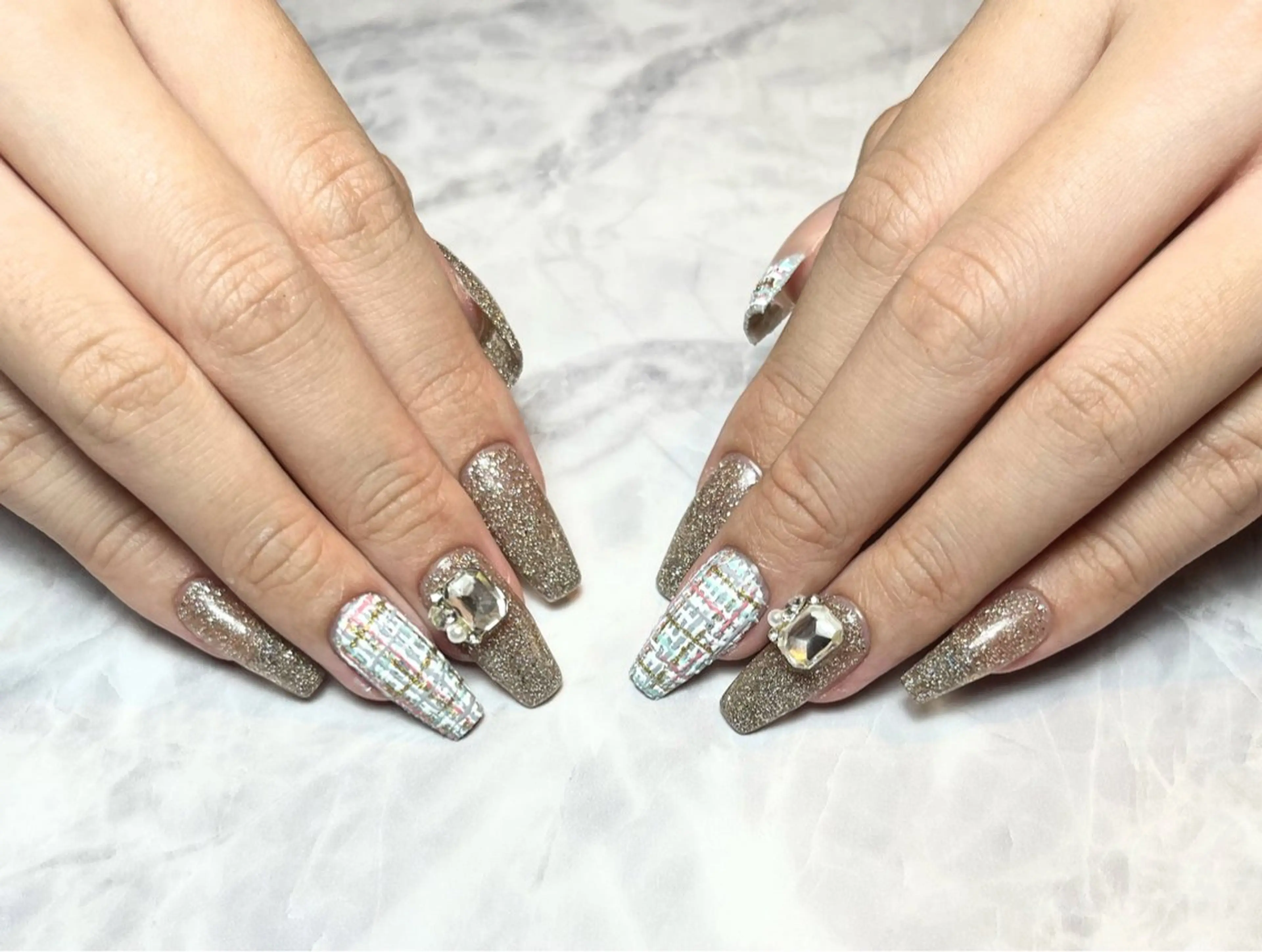 ネイル 7nail所属・なんば7nail YUZUHAのネイルデザイン