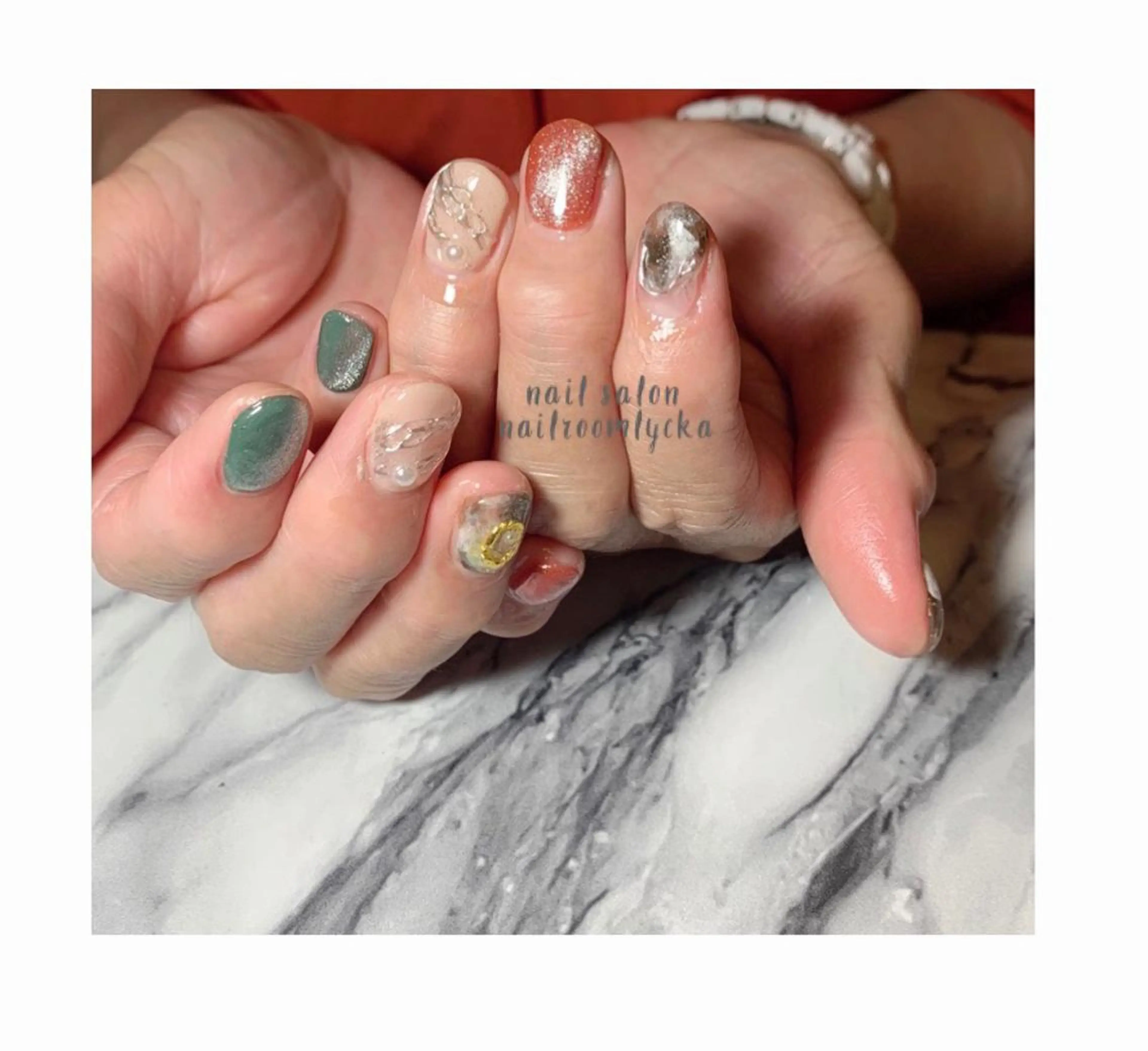 ネイル ﾈｲﾙﾙｰﾑﾘｯｶ 𝐦𝐚𝐲𝐮のネイルデザイン