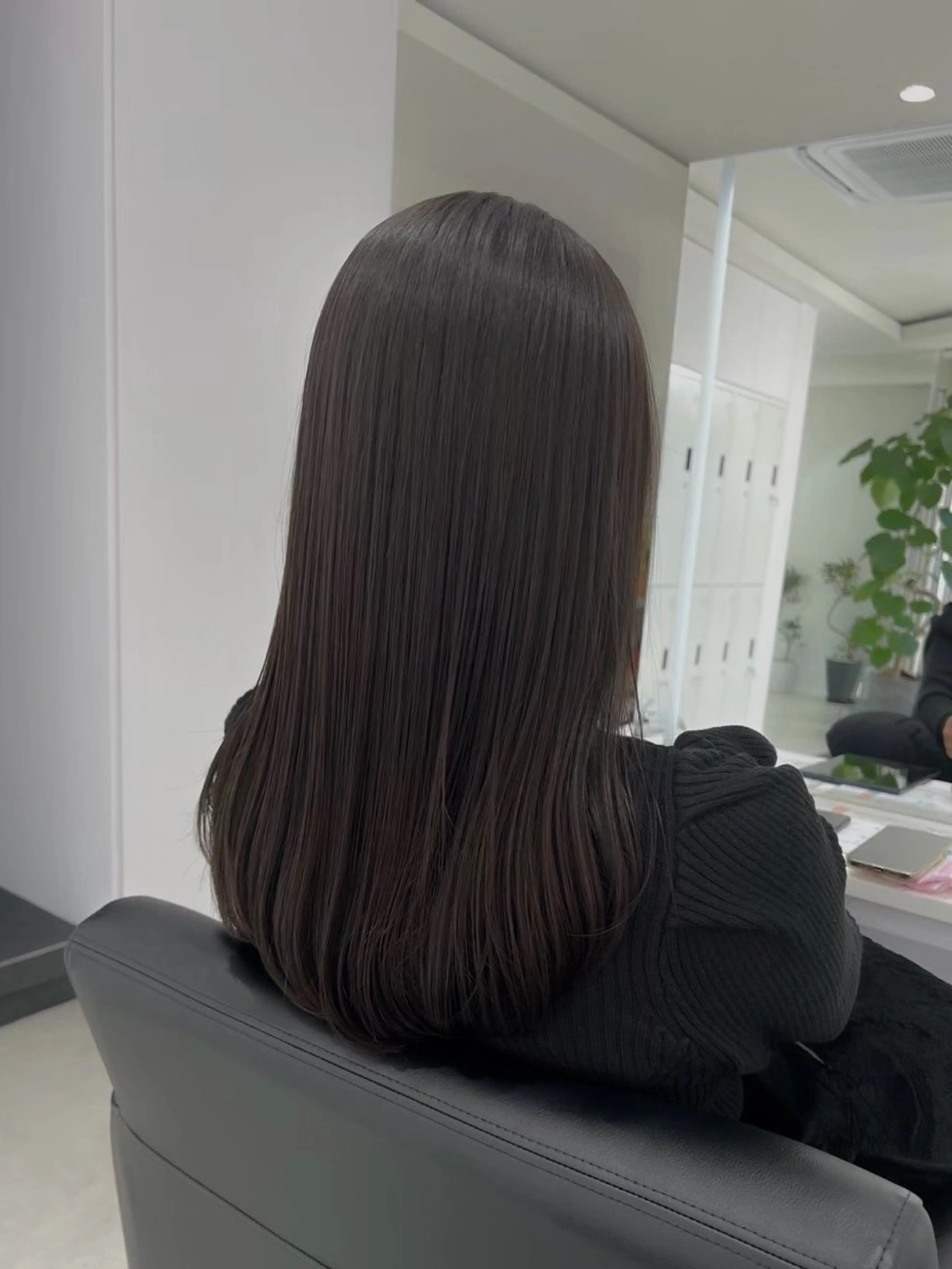 セミロング カラー ヘアカラー トリートメント ヘアセット グレージュ/ベージュ /経堂/sana🌱のヘアスタイル