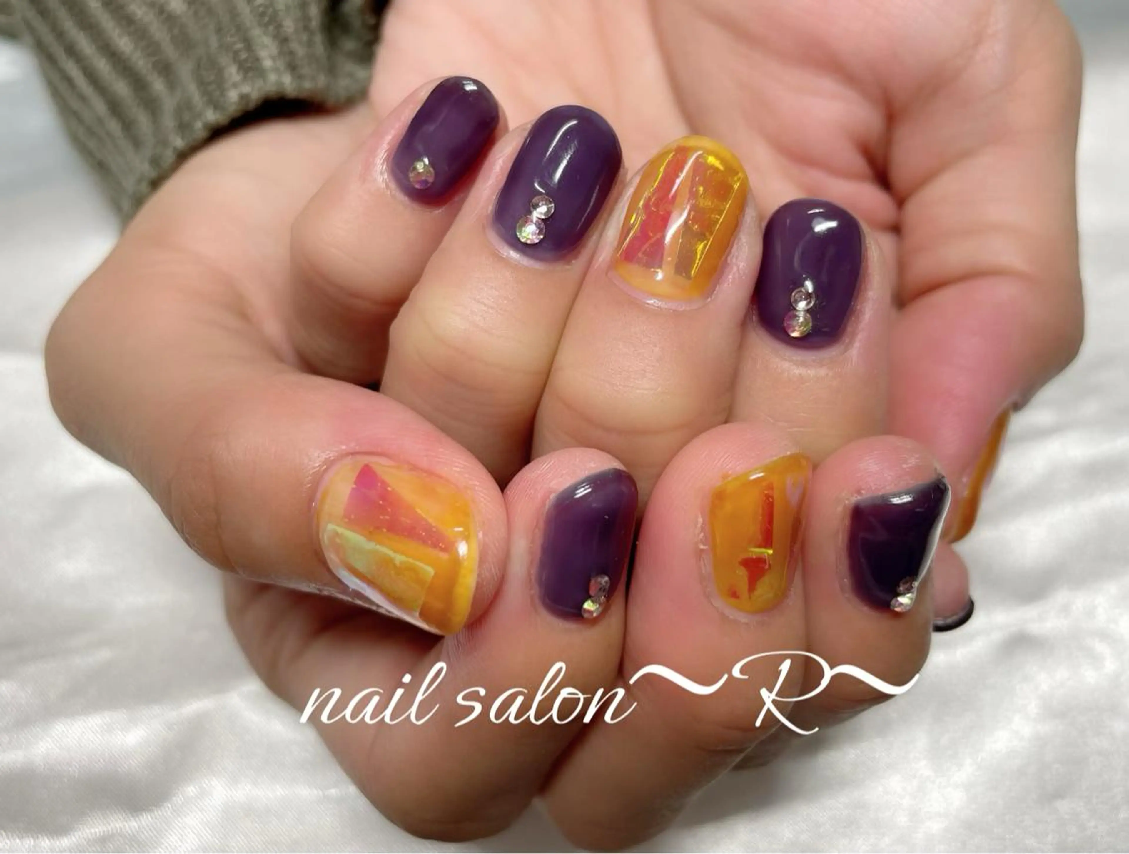 ネイル ハロウィン ハンドネイル 〜 R〜 プライベートサロンのネイルデザイン