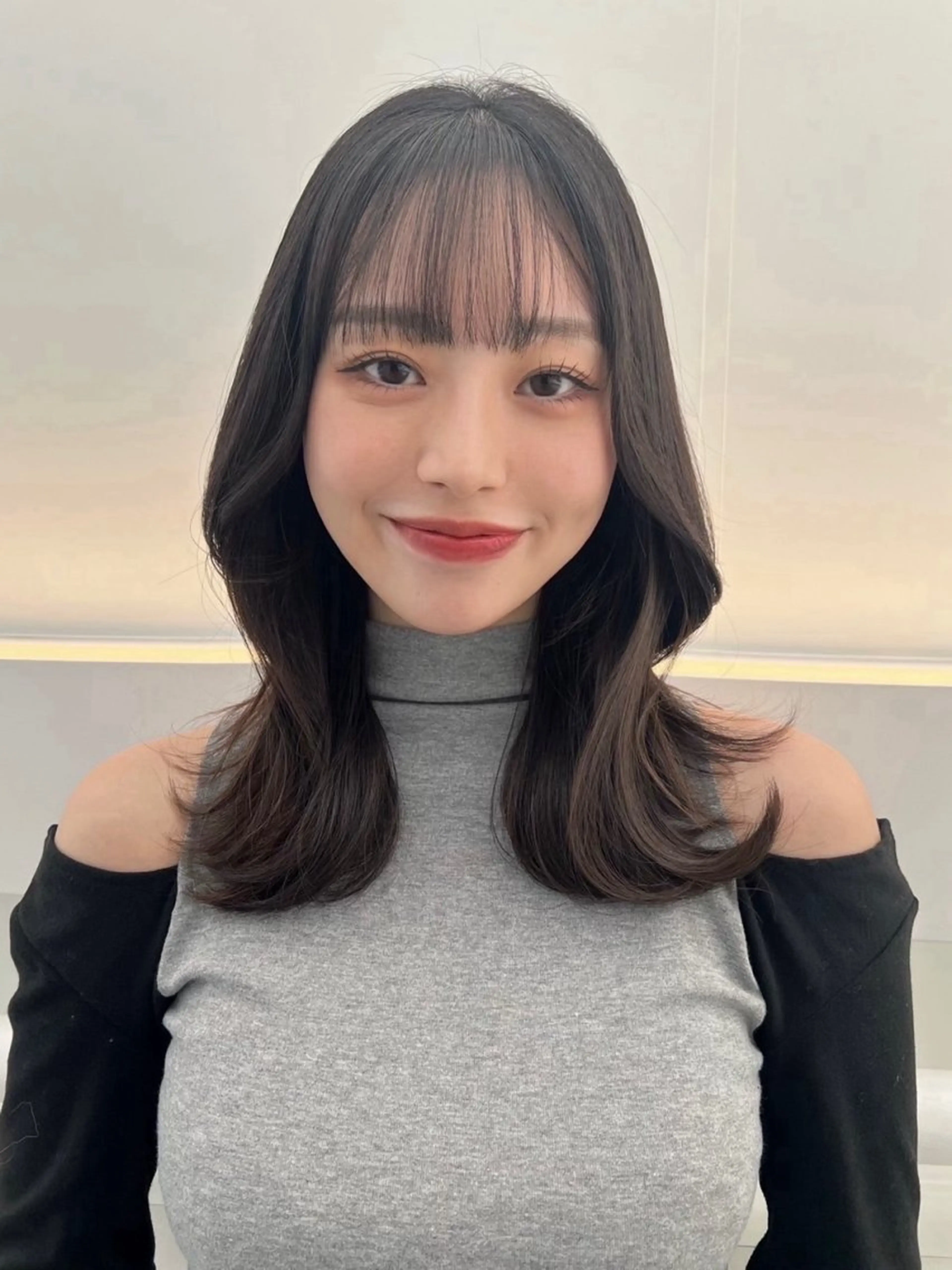 ミディアム カラー くびれヘア トリートメント カット ヘアカラー トリートメント 💎透明感カラー特化 💎TAISEIのヘアスタイル