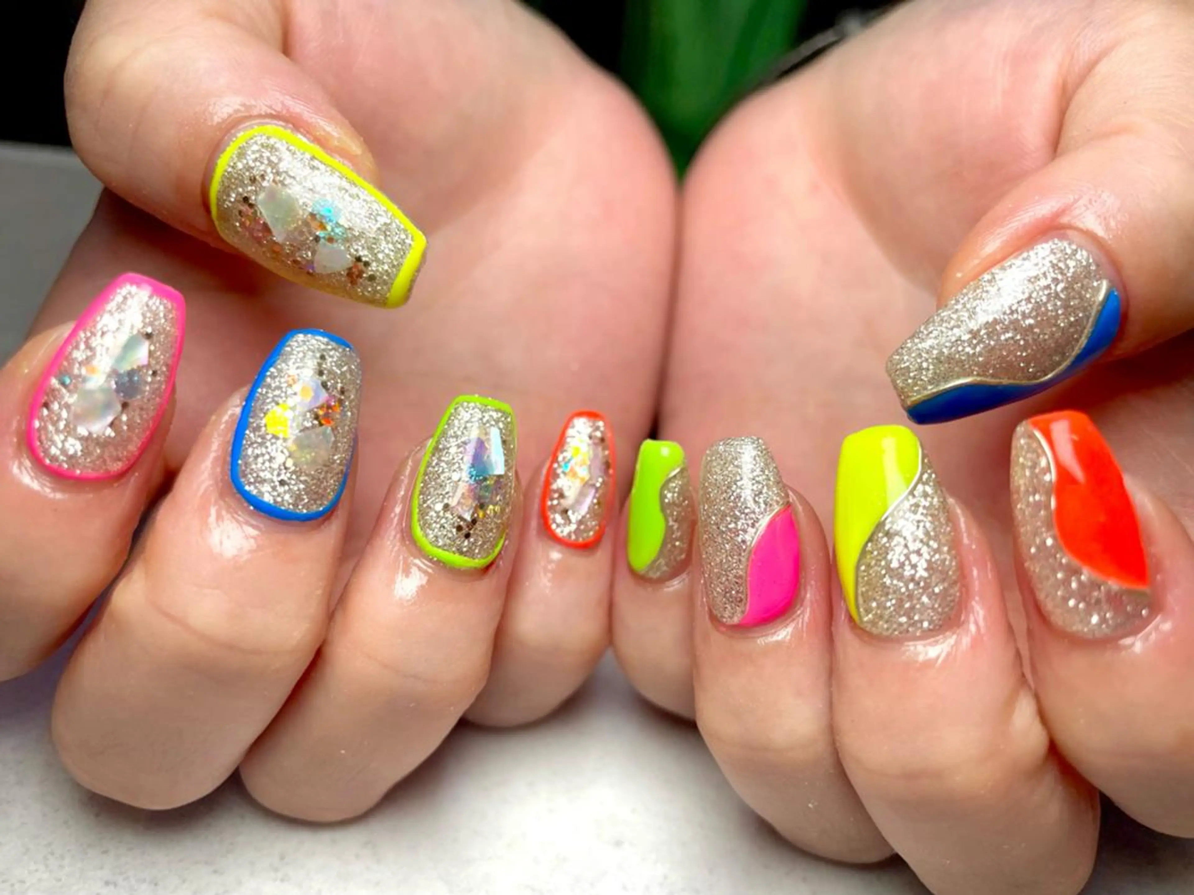 ネイル elu hのネイルデザイン