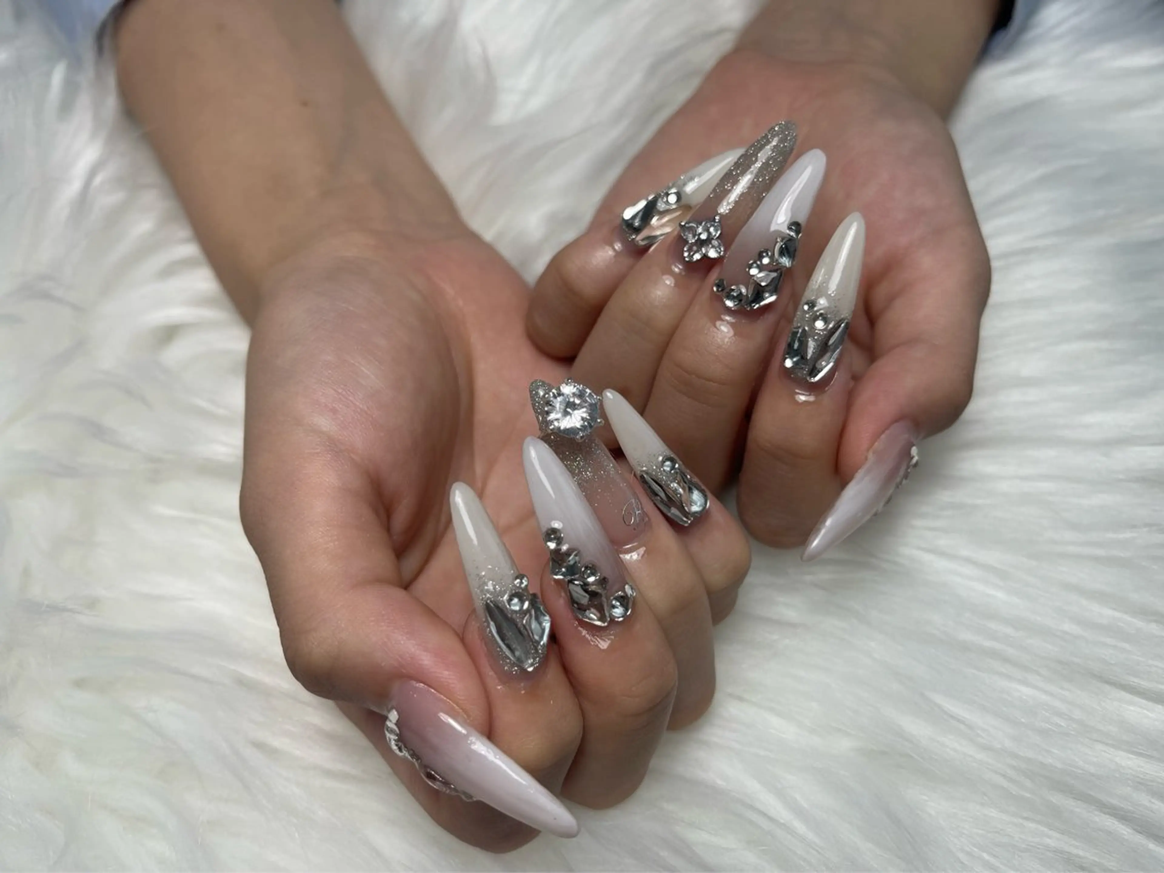 ネイル ハンドネイル ari. nailのネイルデザイン