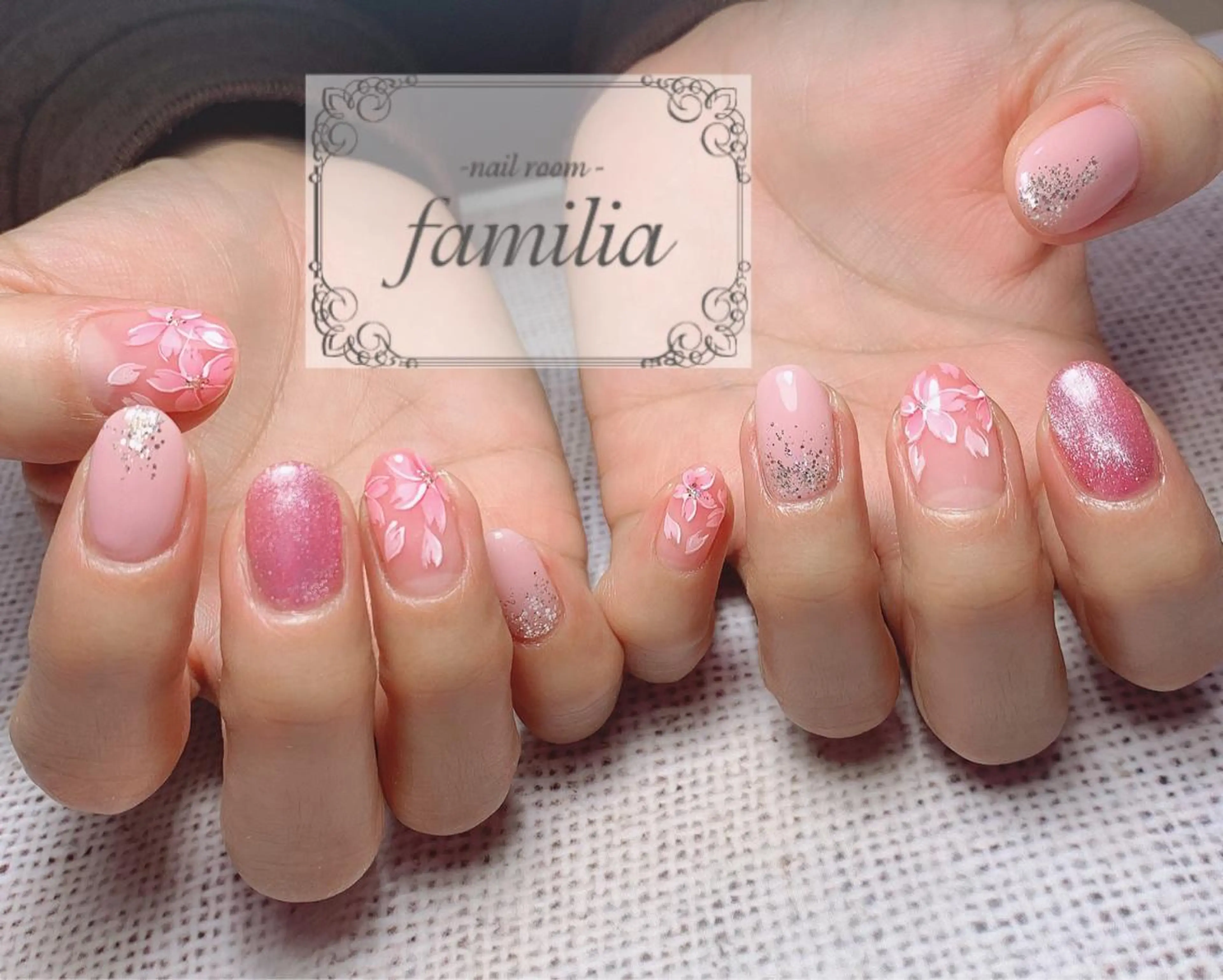 ネイル ハンドネイル -nailroom- familiaのネイルデザイン