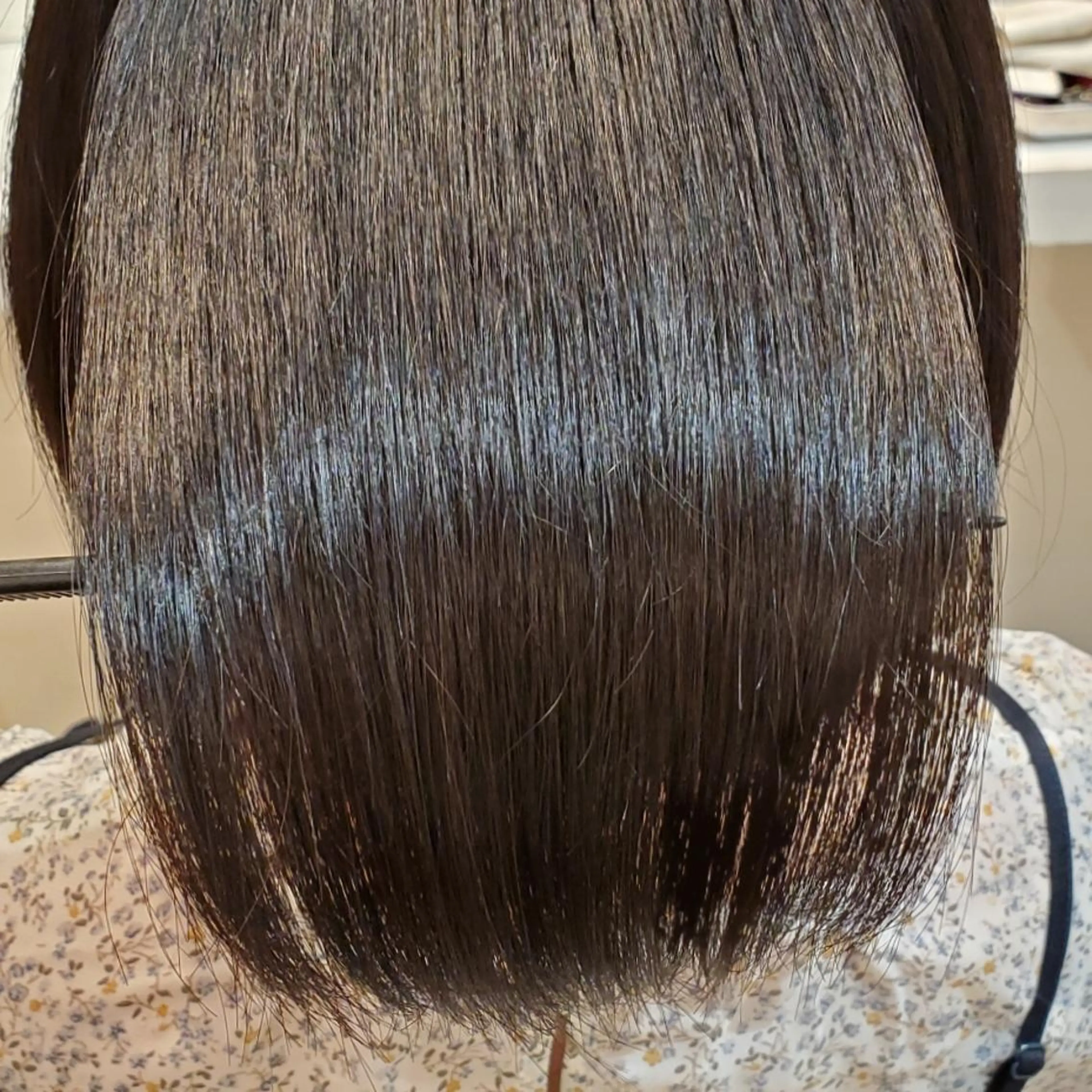 ミディアム ボブ 縮毛矯正 カット ヘアカラー トリートメント 韓国レイヤー／髪質 改善カラー/れんのヘアスタイル