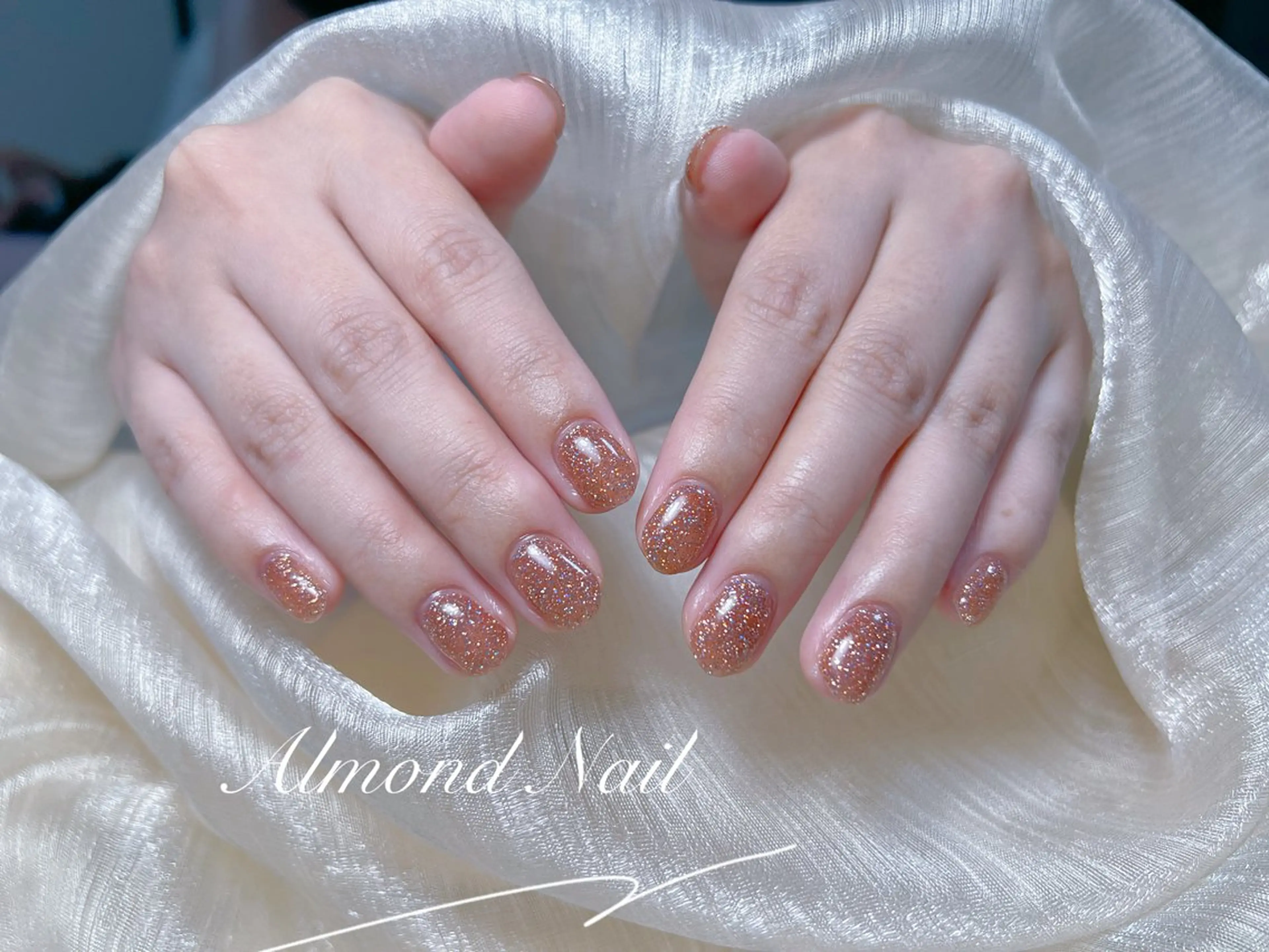 ネイル ハンドネイル Almond Nail 亀戸のネイルデザイン