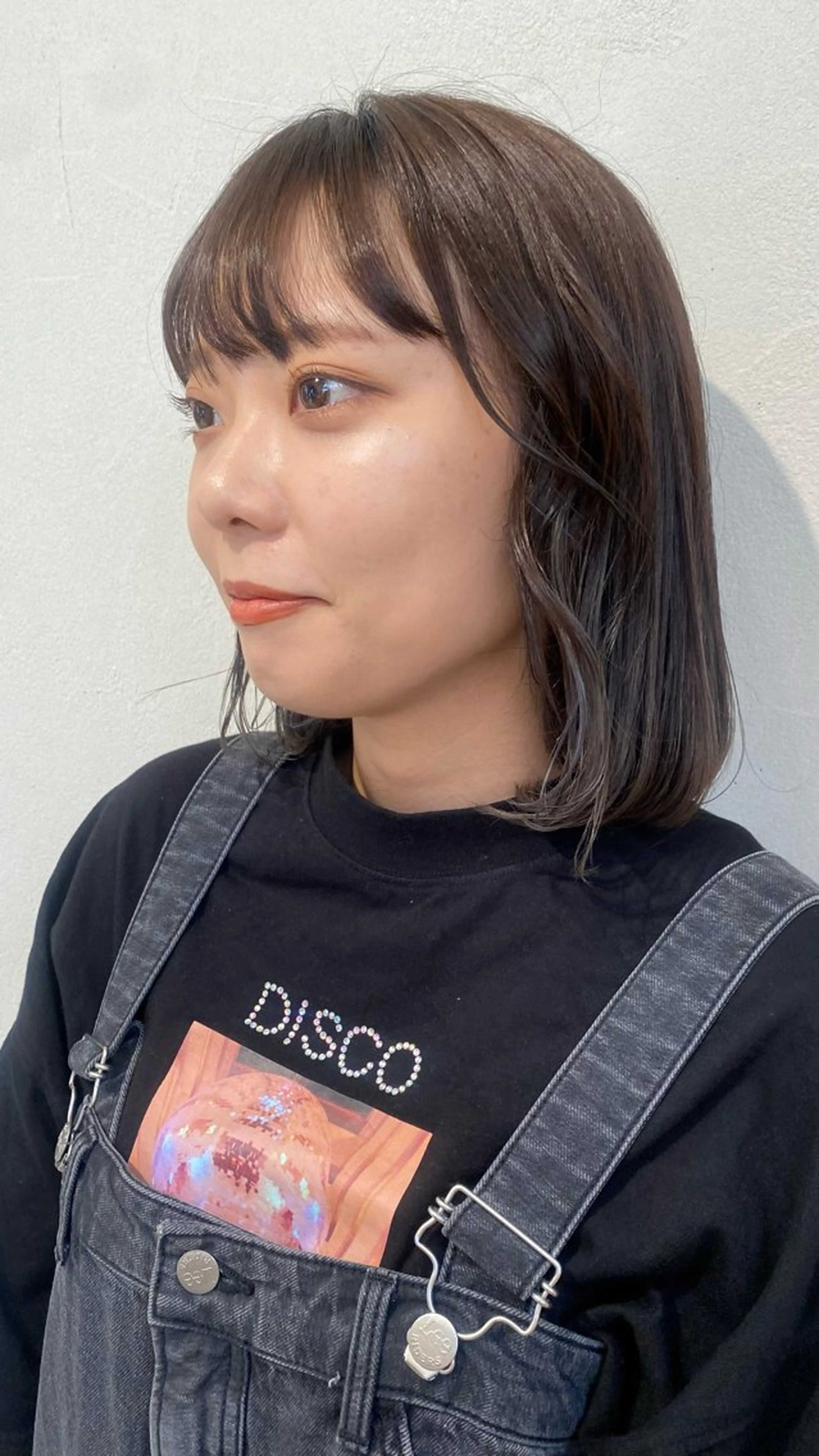 ショート カラー 綾香 /透明感カラーのヘアスタイル