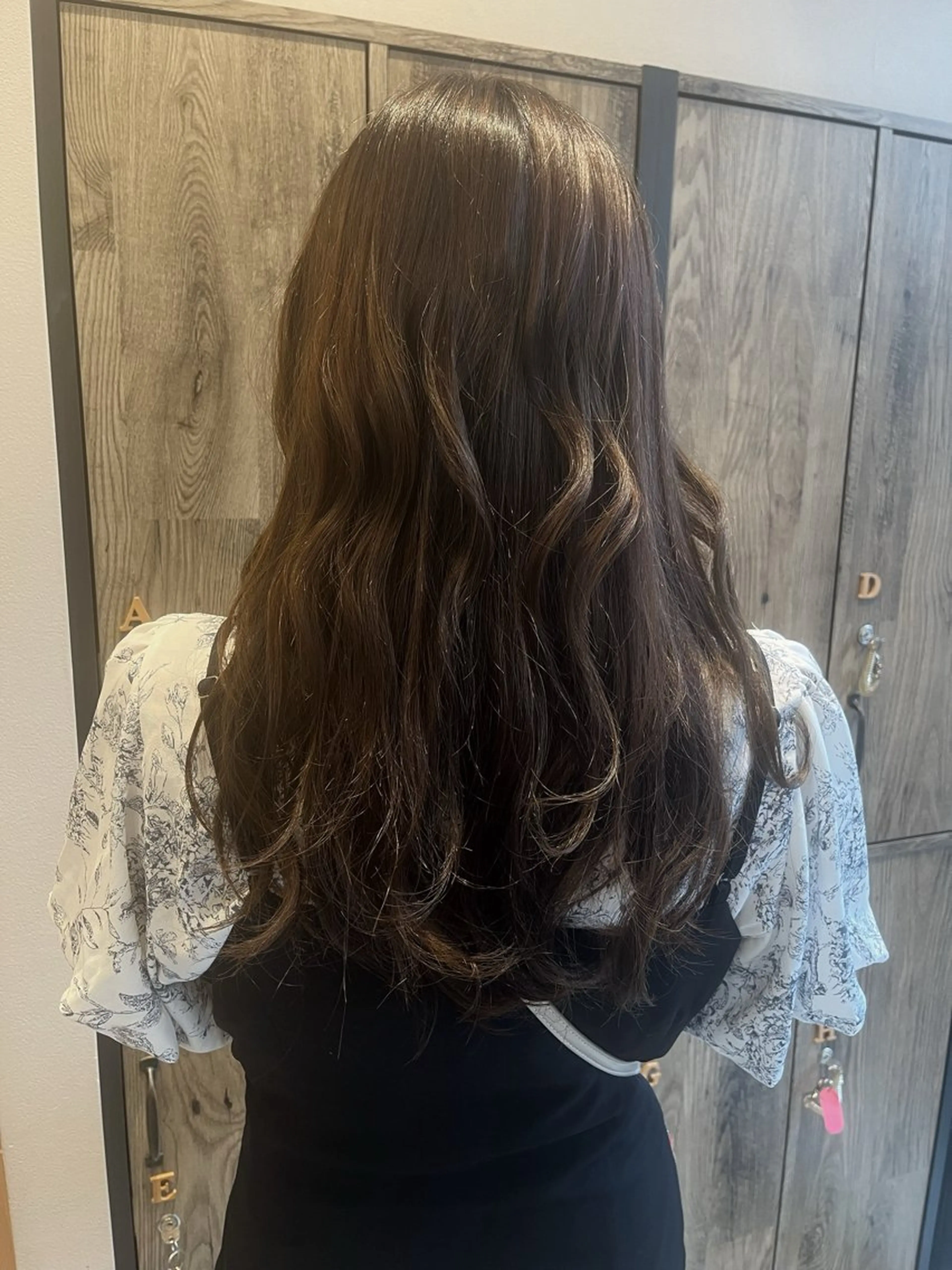 ロング カラー COCOA Glow所属・🤍みう‎🤍￥ 3,300 〜のヘアスタイル