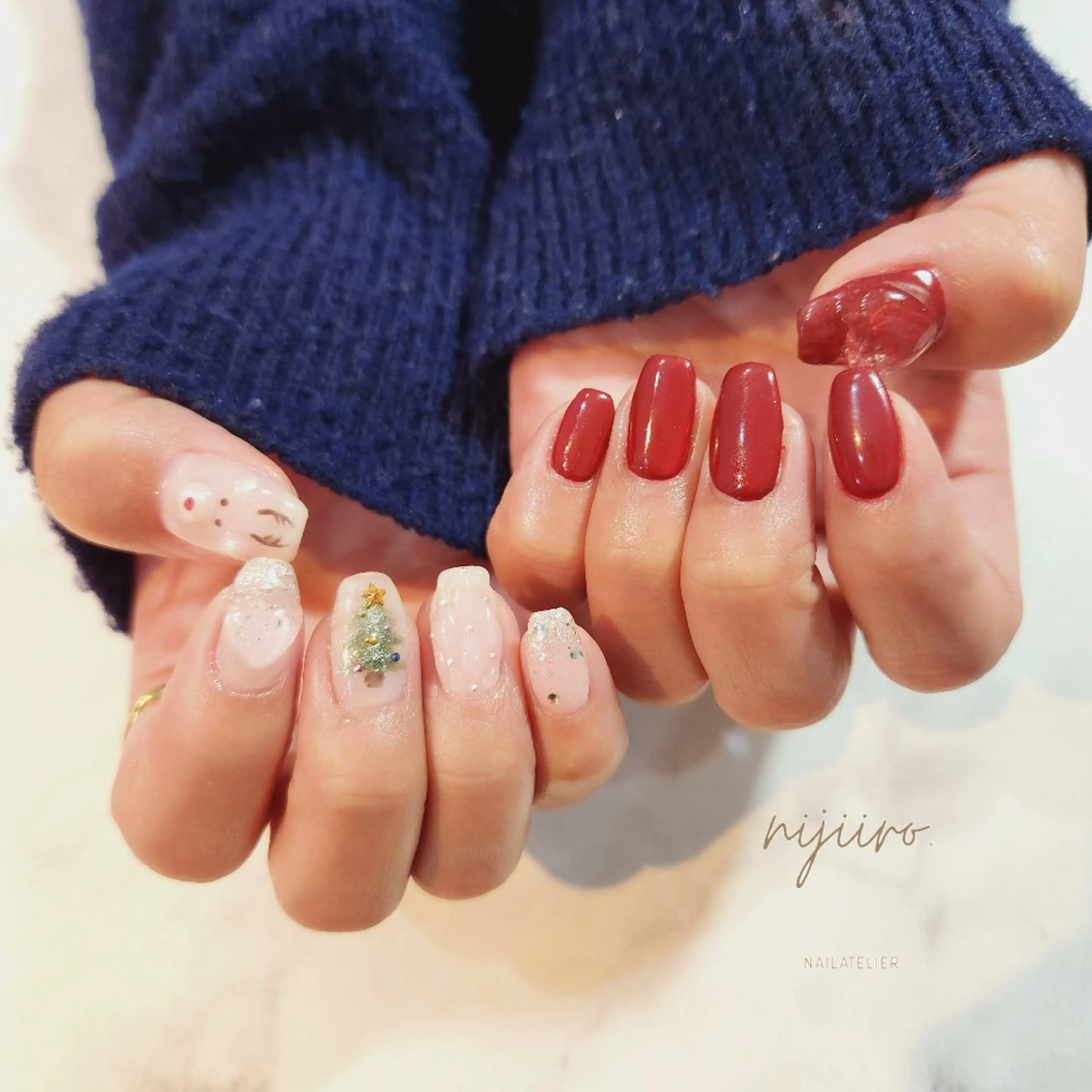 ネイル 冬ネイル クリスマス ハンドネイル nailatelier nijiiro.所属・nijiiro🌈 サトウのネイルデザイン