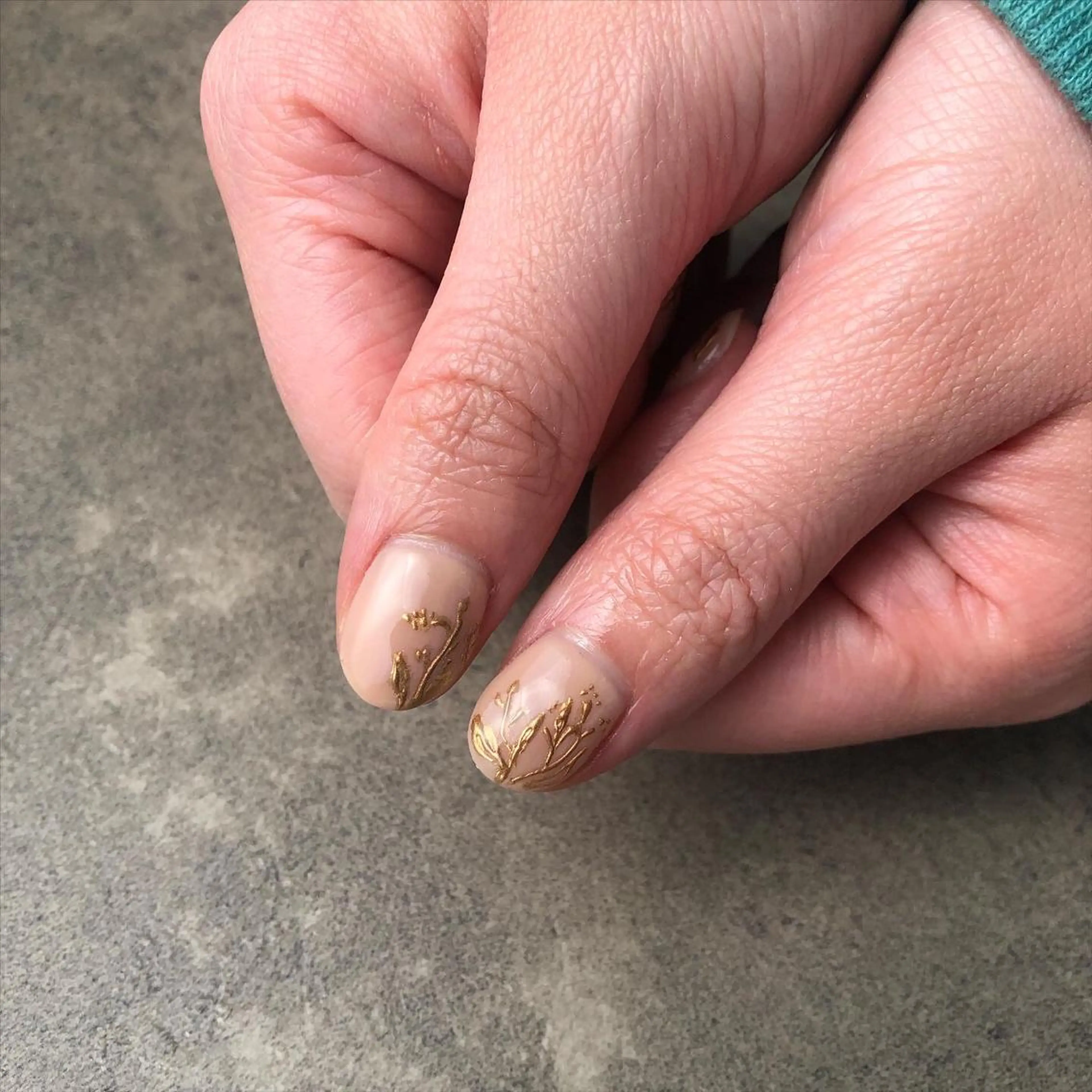 ネイル casita（カシータ）所属・thrush nailsのネイルデザイン