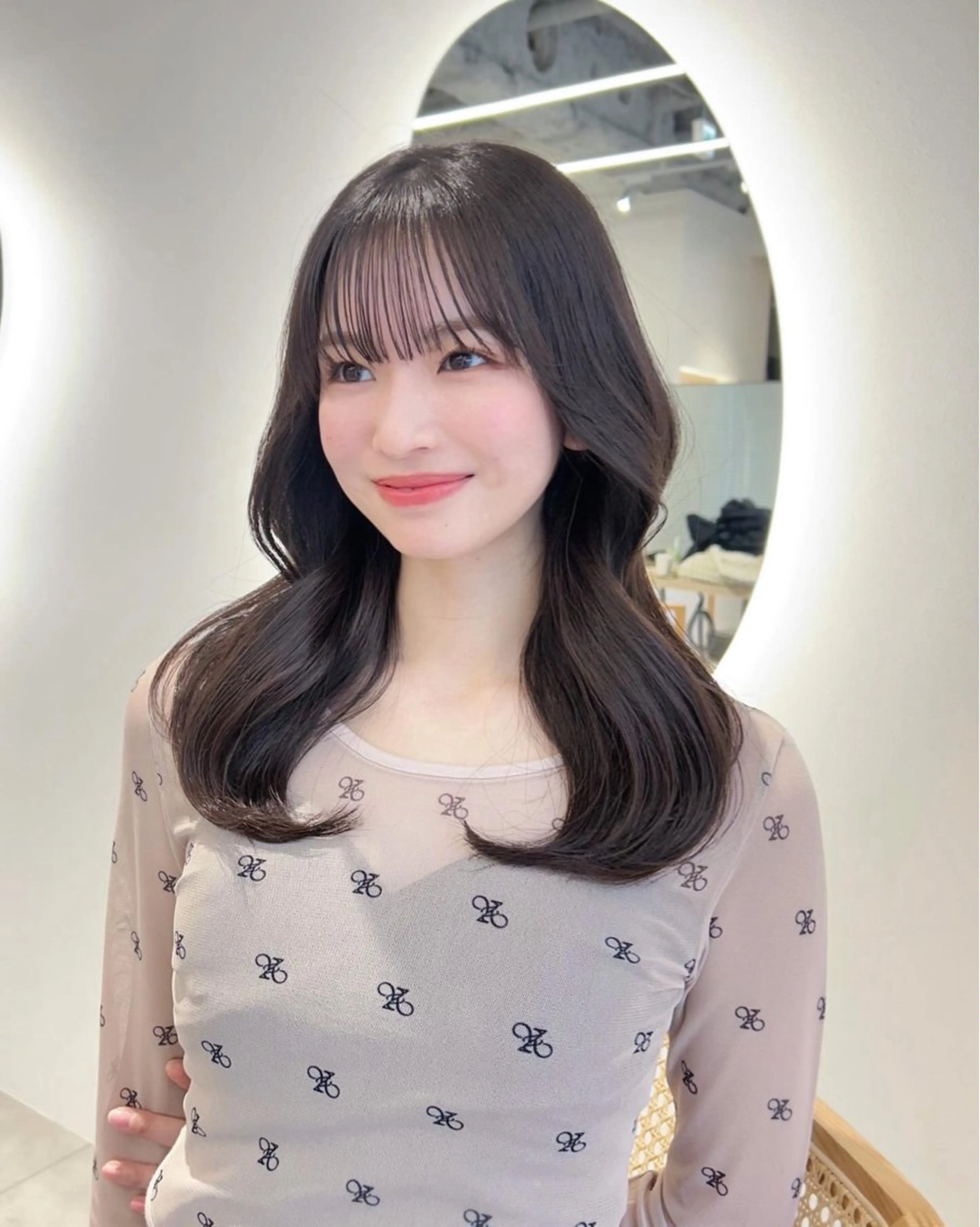 ロング カラー レイヤーカット ミディアムヘア Chifumiのヘアスタイル