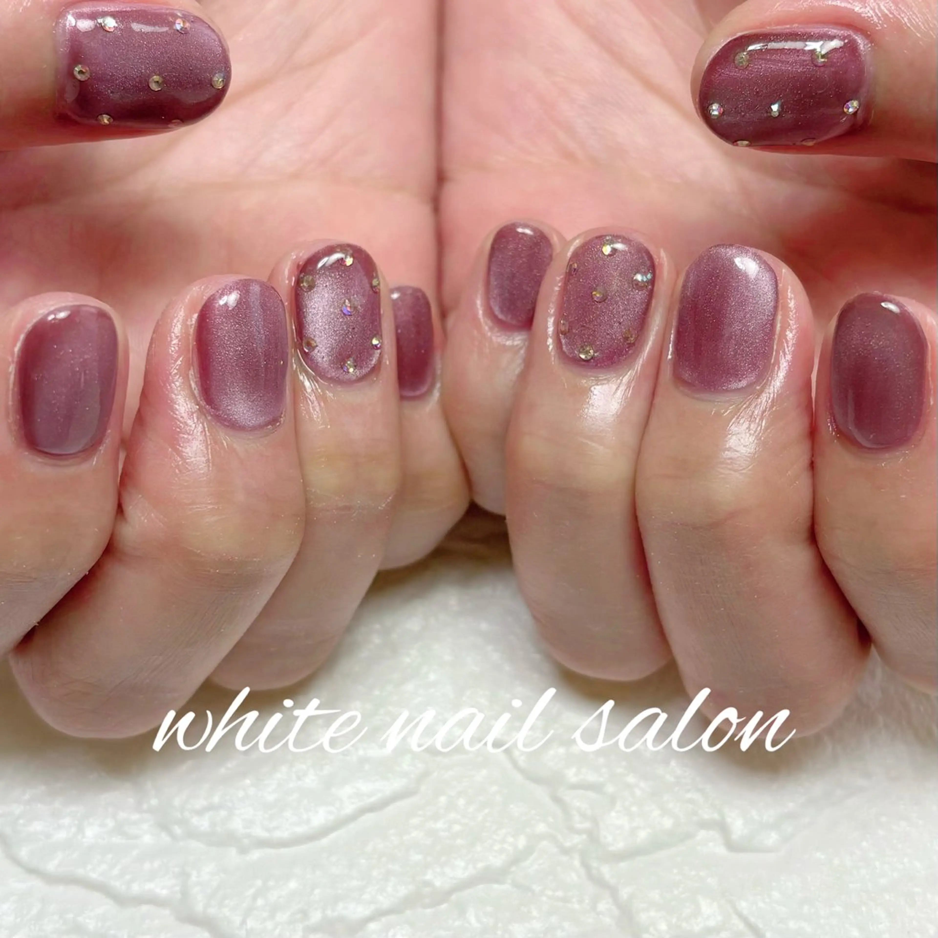ネイル ホワイト ハンドネイル white nail salonのネイルデザイン