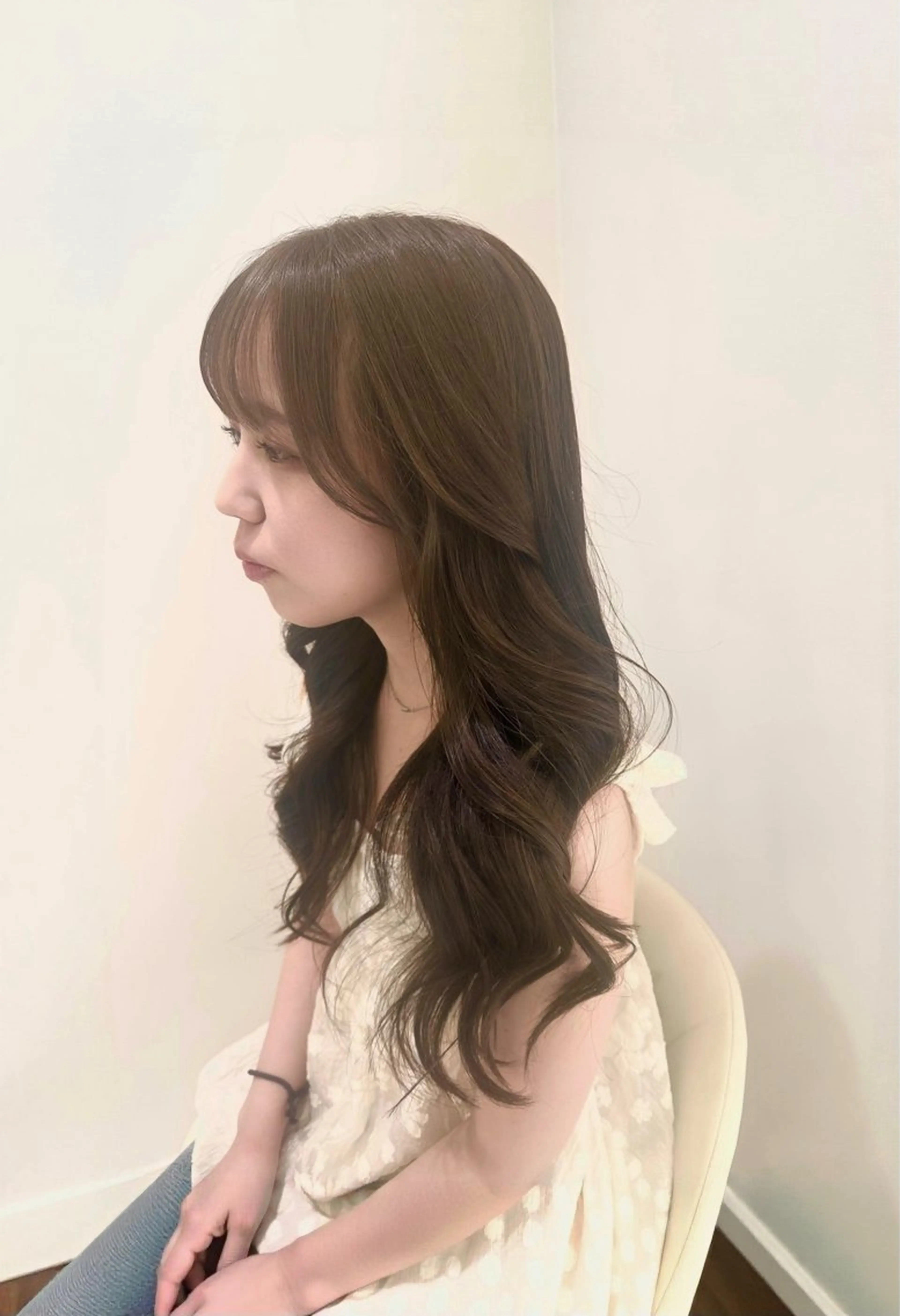 ロング カラー カット ヘアカラー トリートメント 透明感ブラウンカラー 🫧レイヤー🩰好実のヘアスタイル