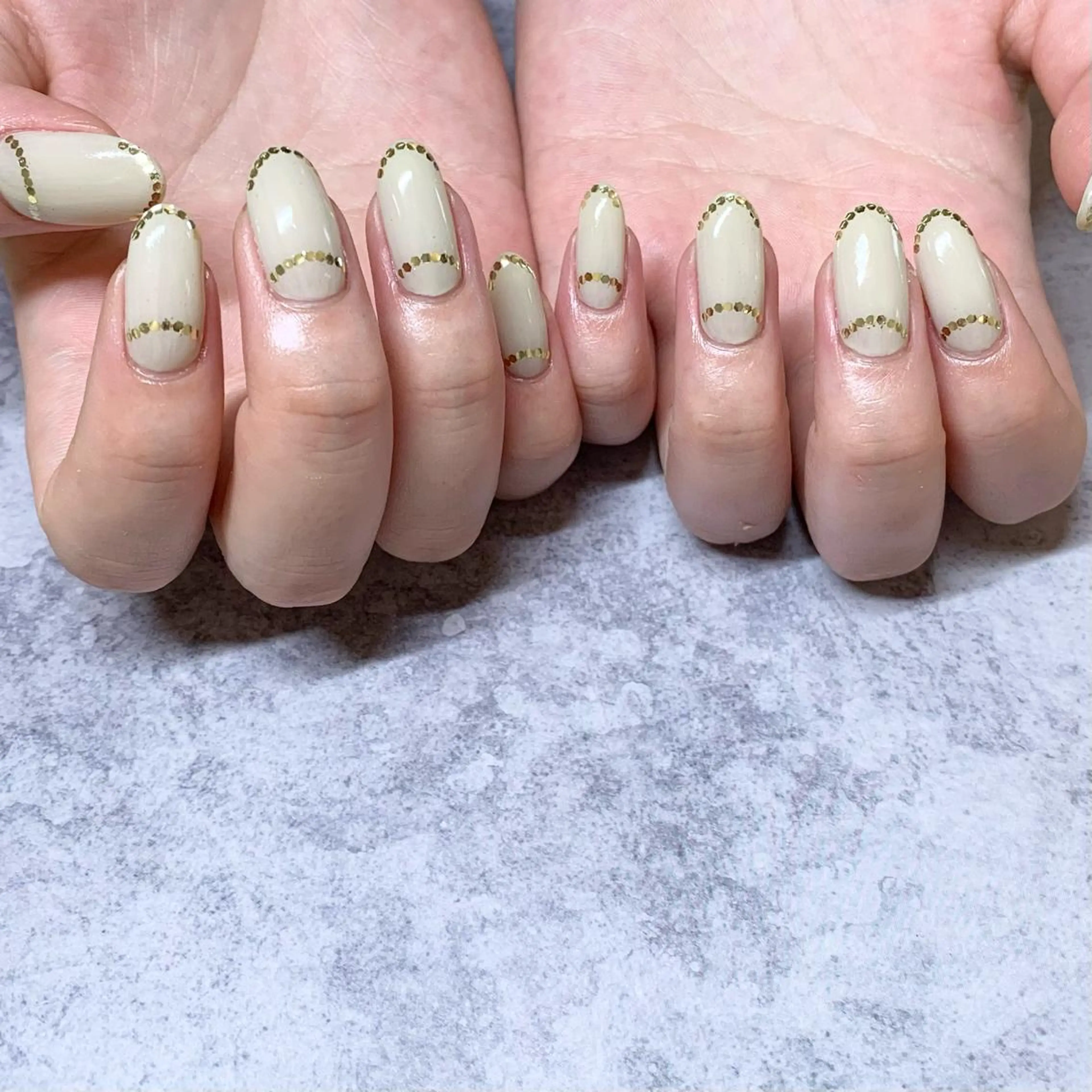 ネイル ハンドネイル ウシク ミユキのネイルデザイン