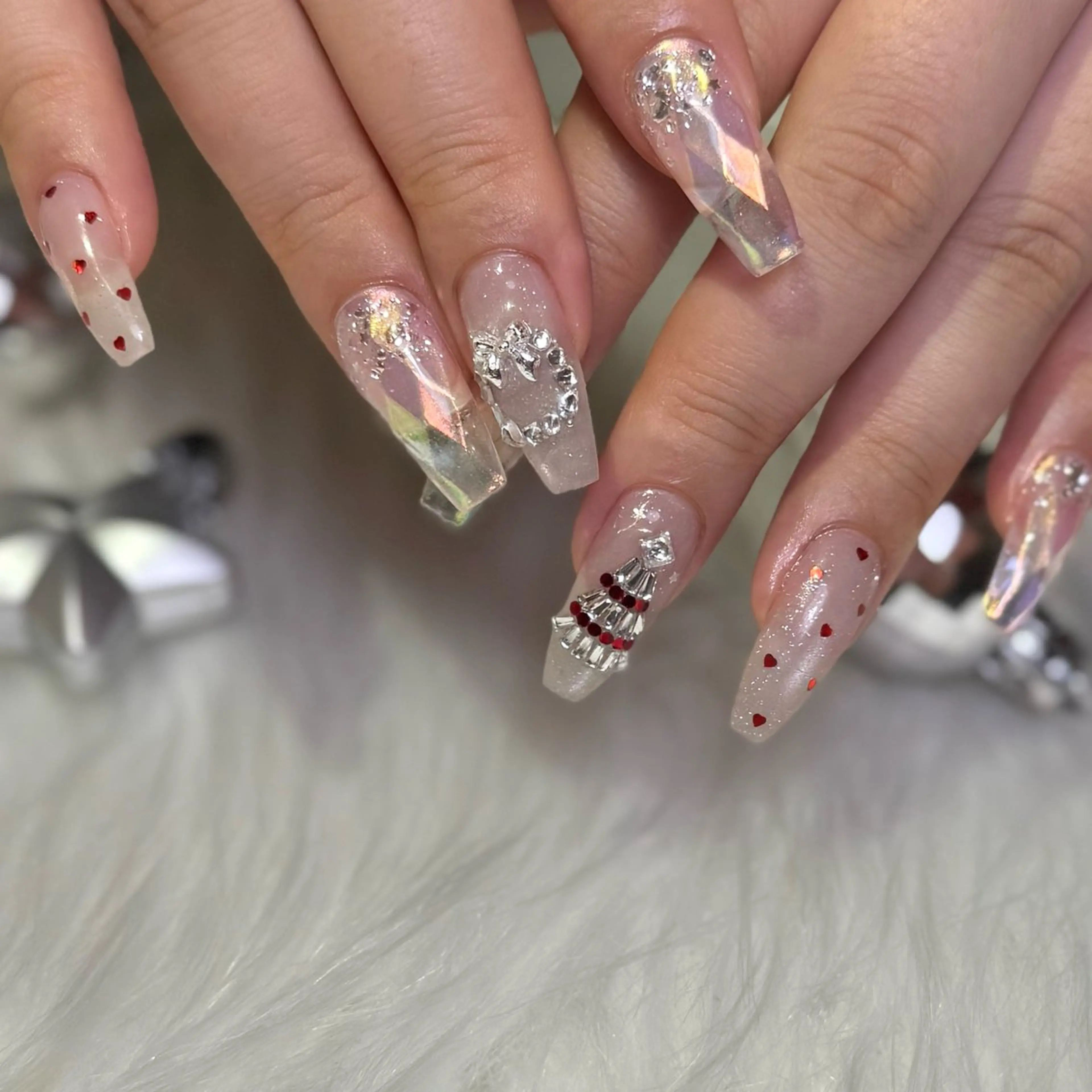 ネイル 冬ネイル クリスマス ハンドネイル Mnailsalon フィルイン対応サロンのネイルデザイン