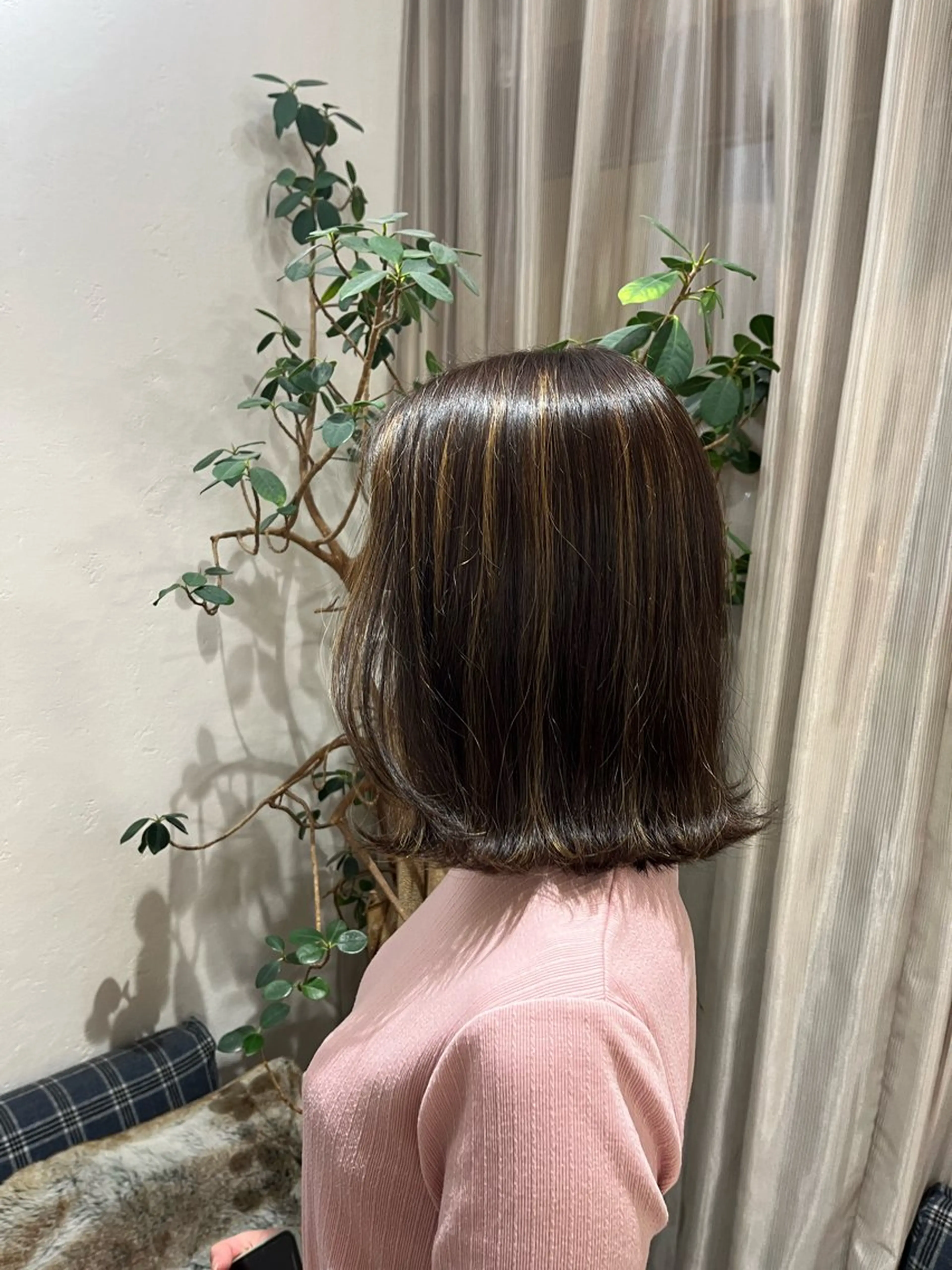ミディアム カット 竹口 莉央のヘアスタイル