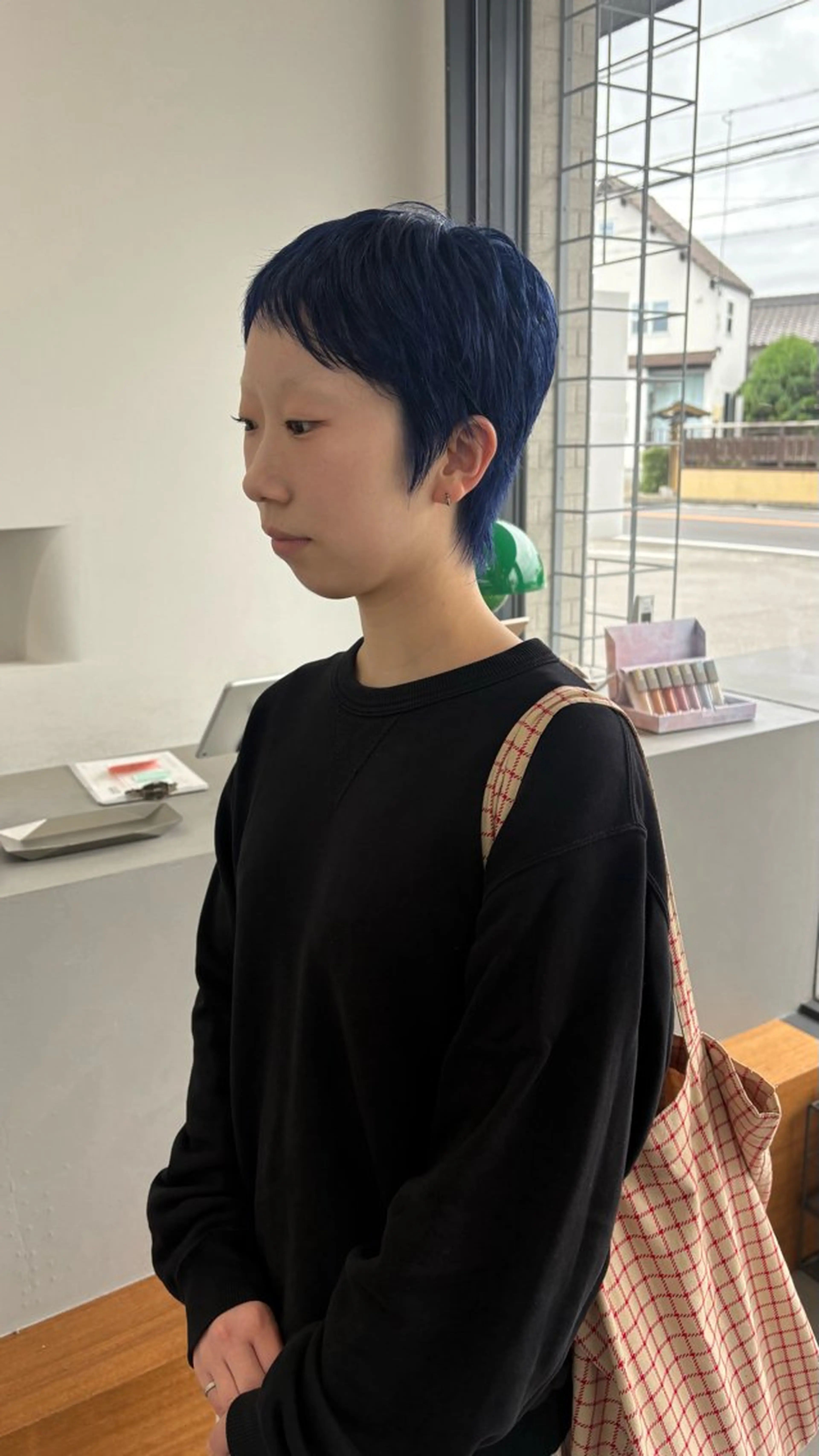 ショート カラー 🪻韓国カット 🤍yuanのヘアスタイル