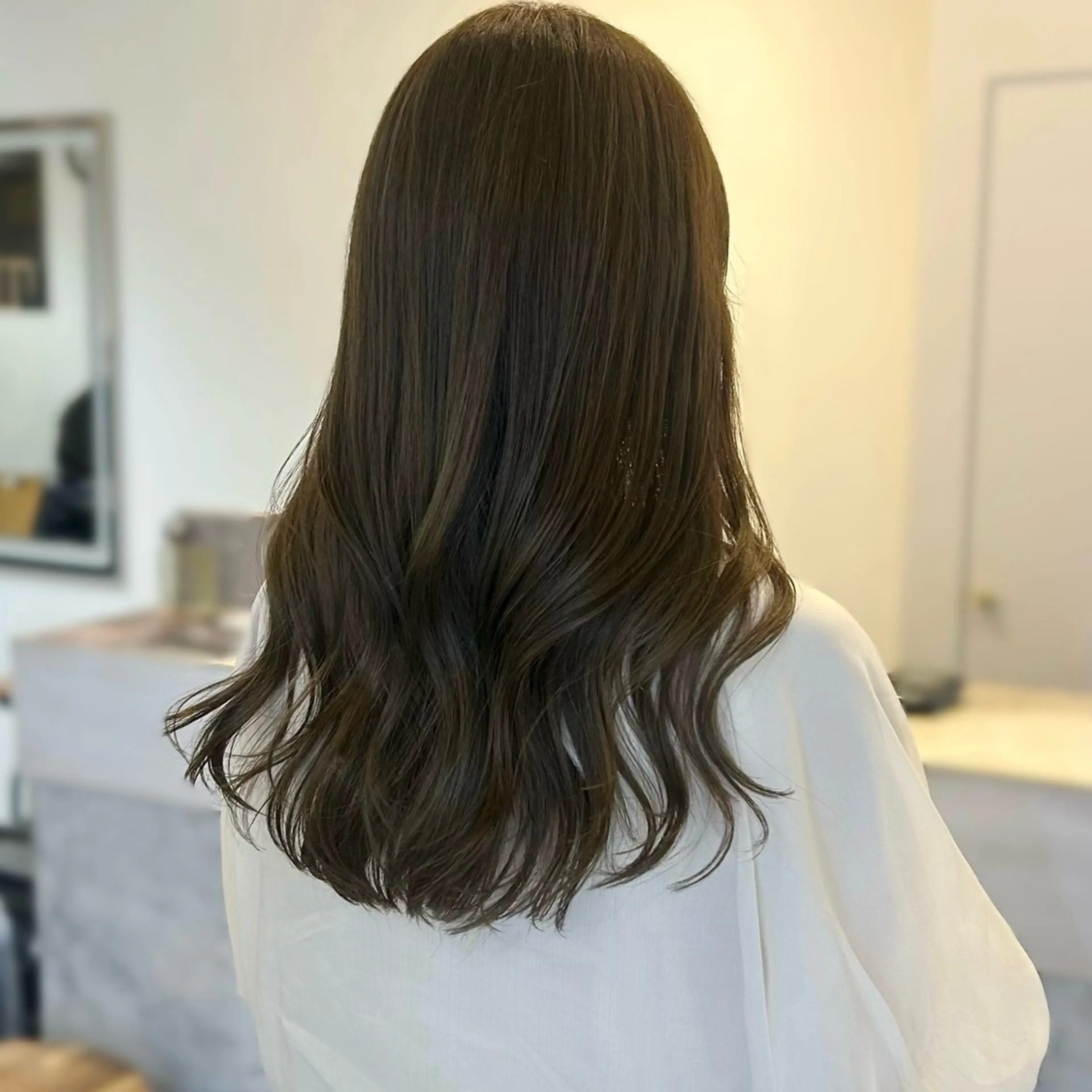 ロング カット ヘアカラー トリートメント Machi ／ Cielのヘアスタイル