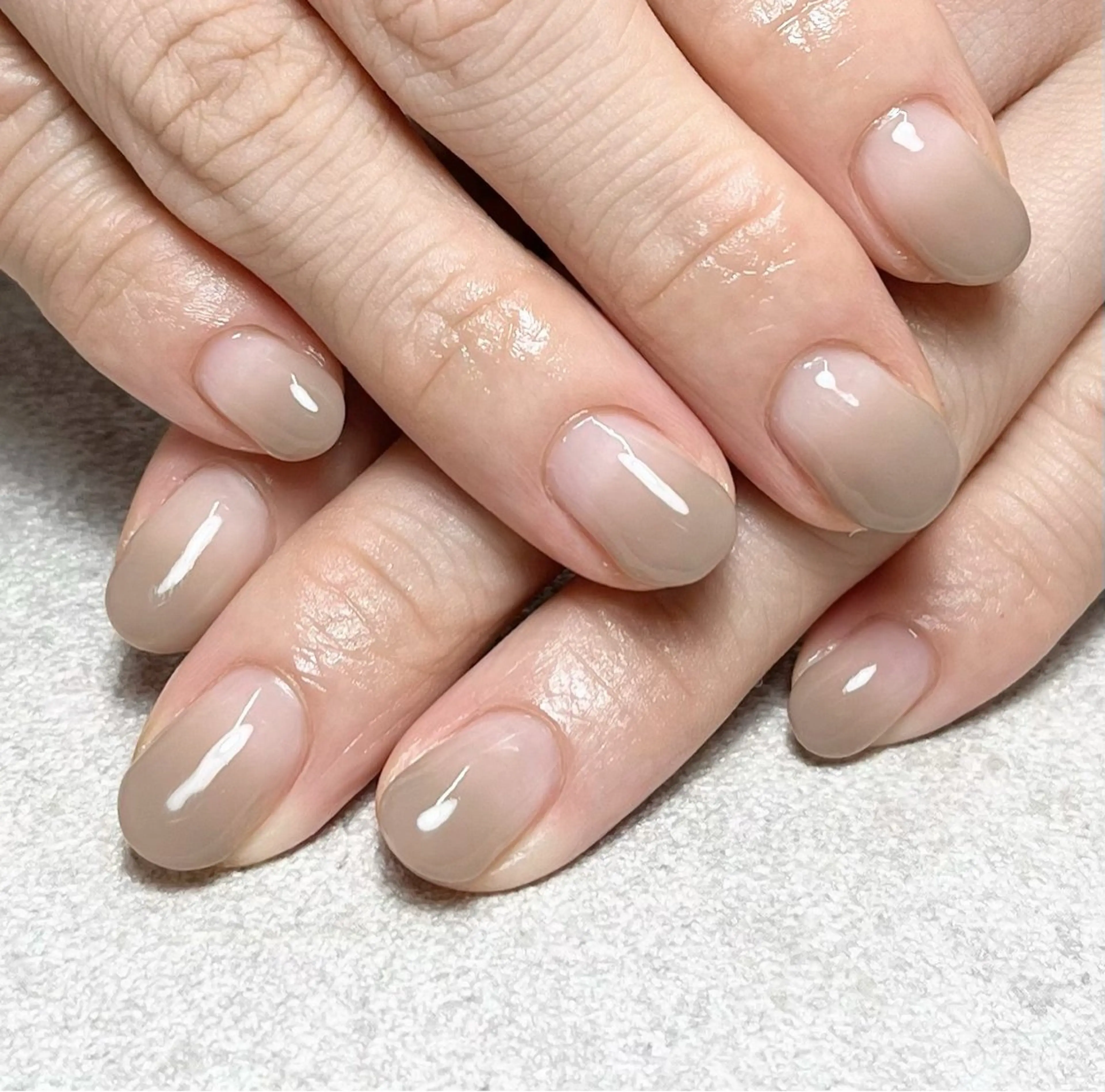 ネイル ブラウン グラデーション m.yネイル所属・S Mayuのネイルデザイン