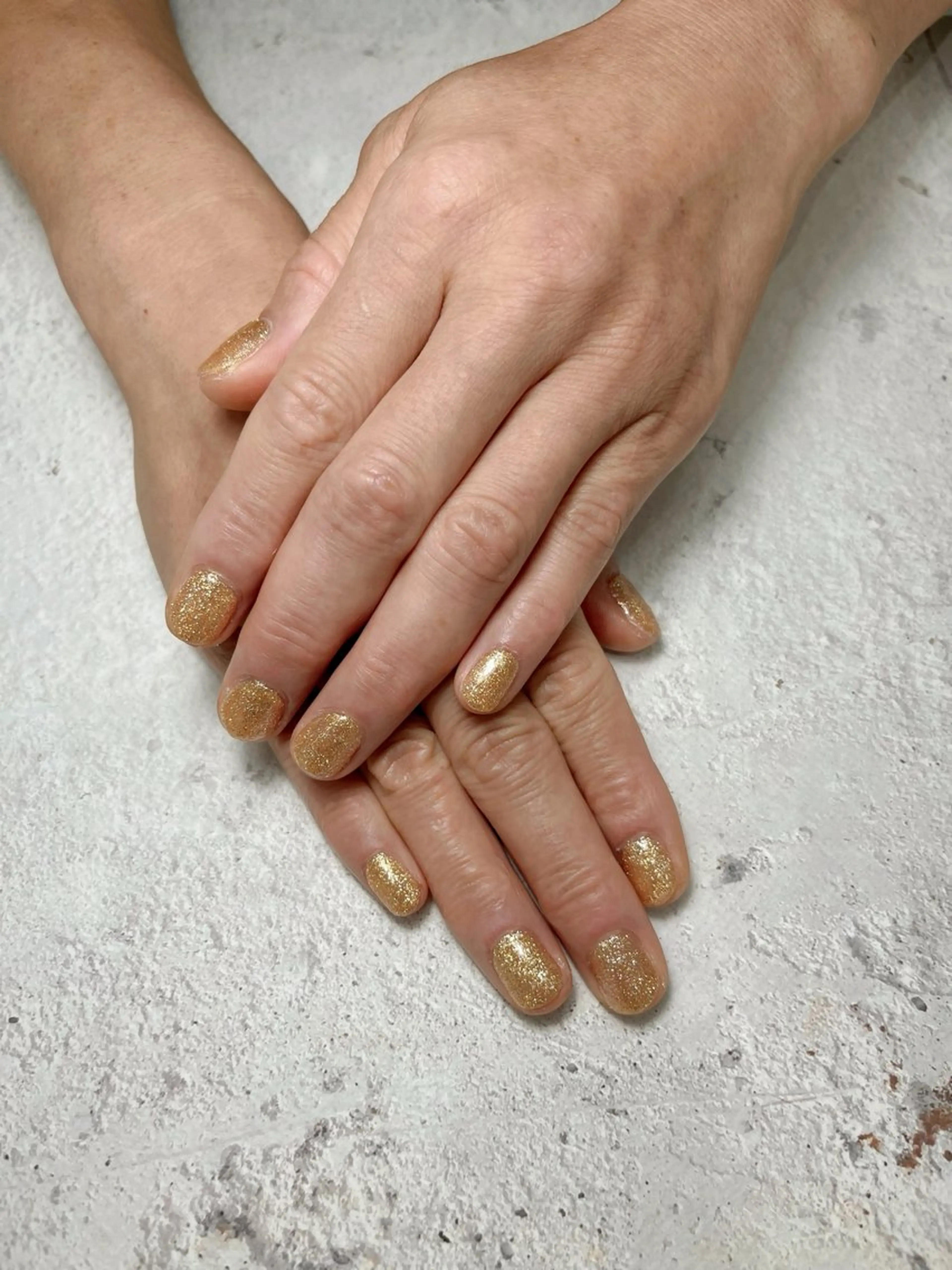 ネイル ERFOLG　GINZA横浜駅店所属・ERFOLG横浜店 石橋しのぶのネイルデザイン