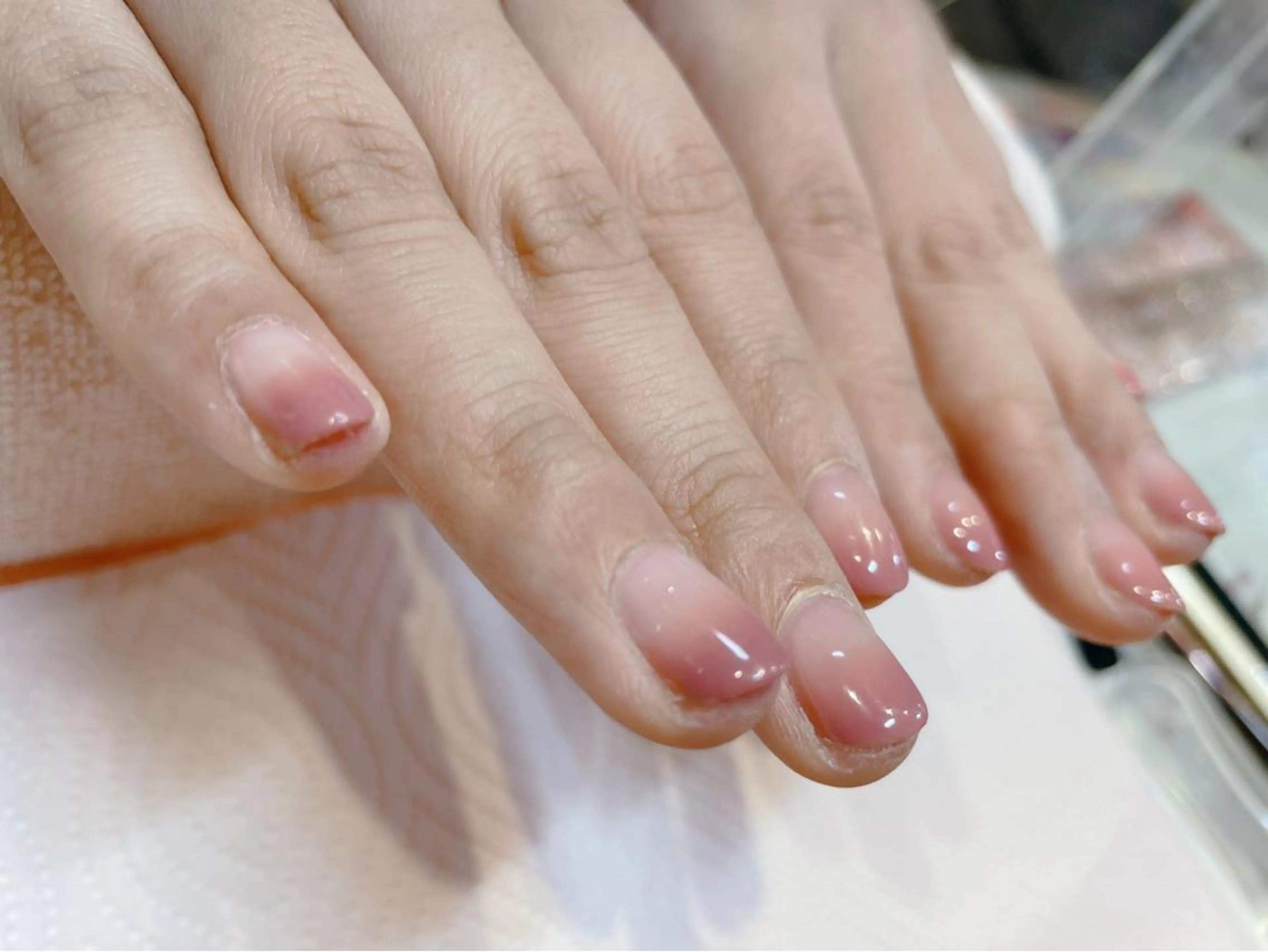 グラデーション⟡.·*.〔ケア、オフ込〕の写真