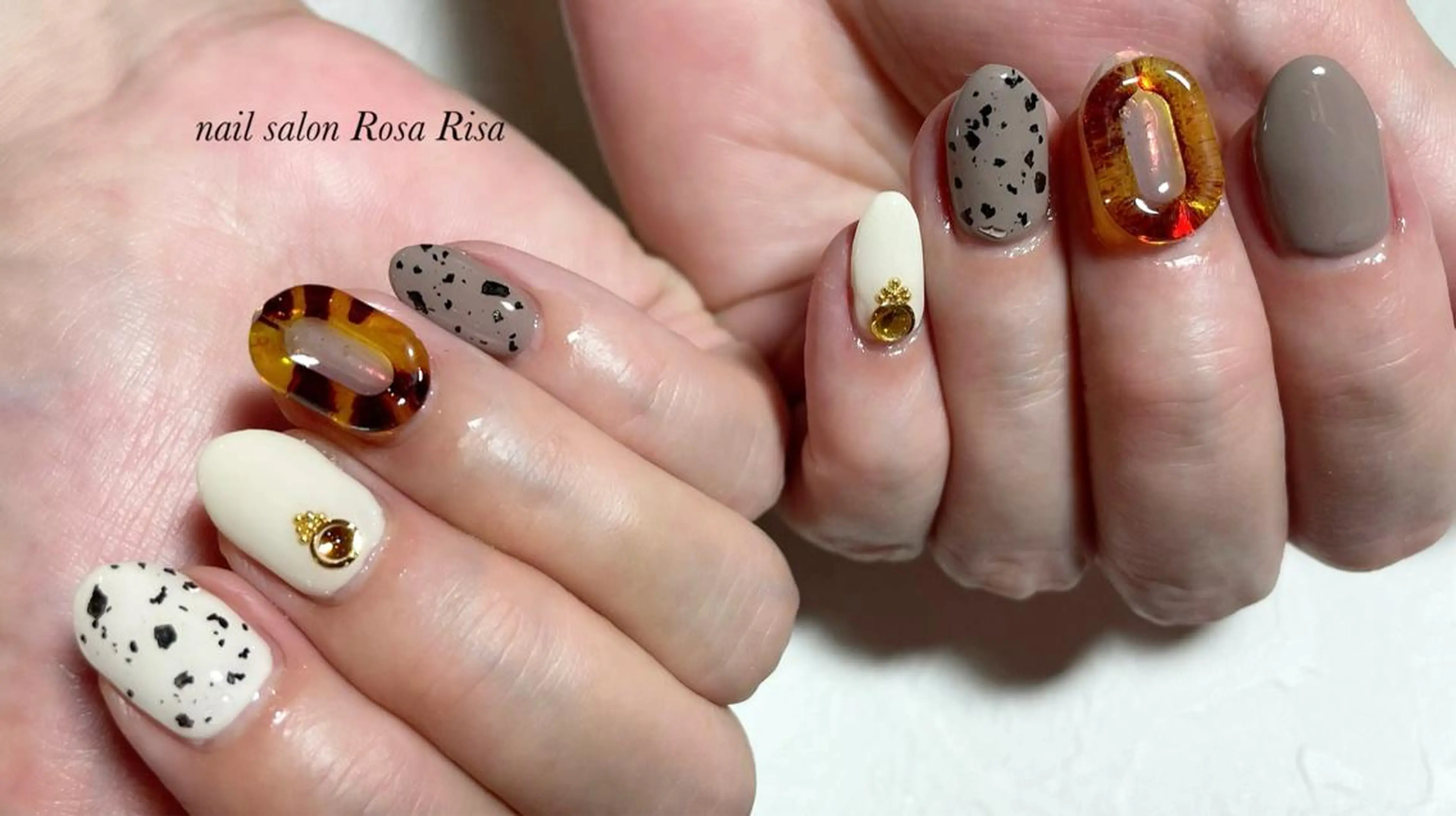セミロング ネイル ネイルスタジオ シェイクユアハンズのネイルデザイン
