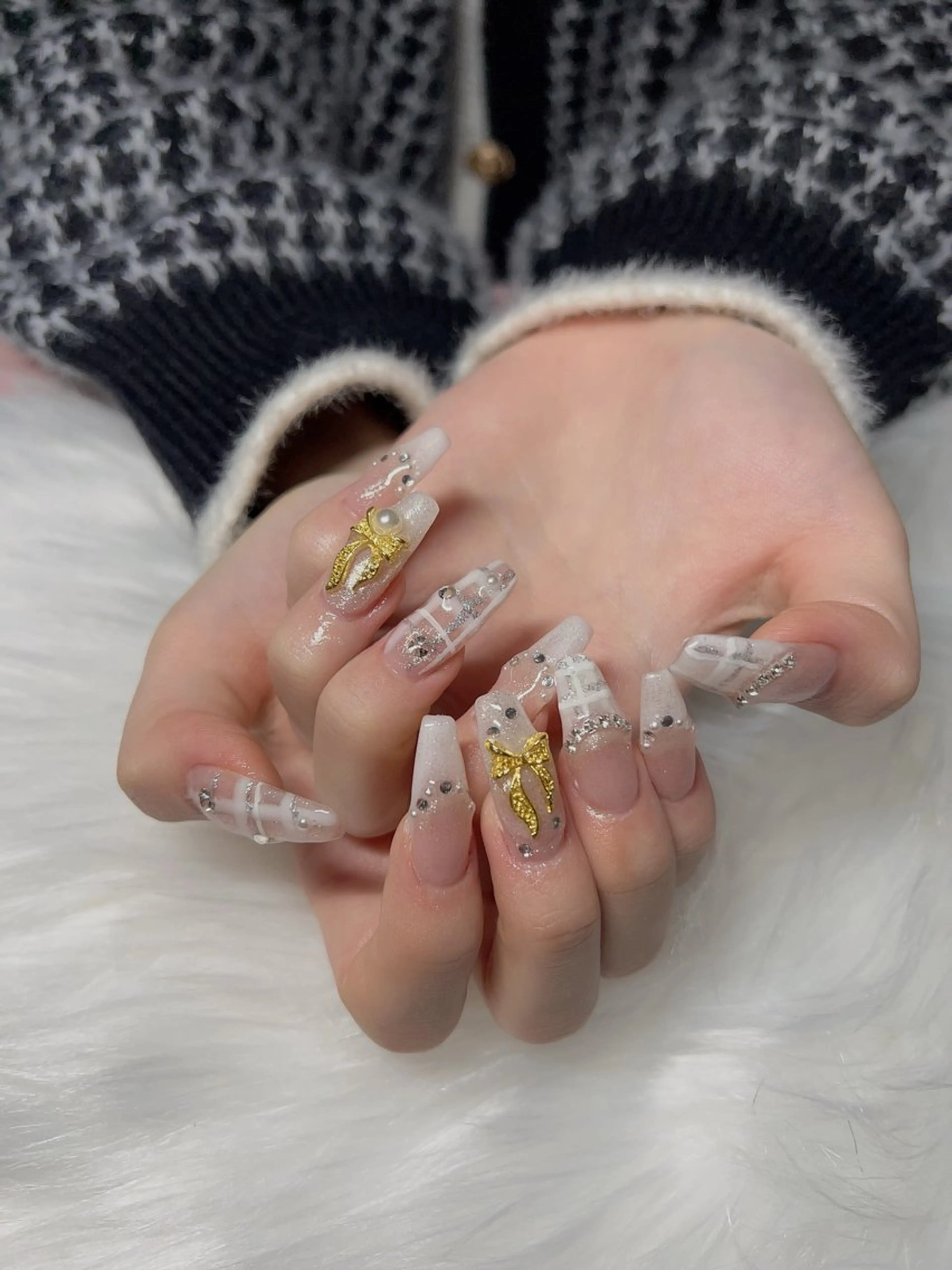 ロング ハンドネイル ハンドケア 💜MIYA nail川崎店のネイルデザイン