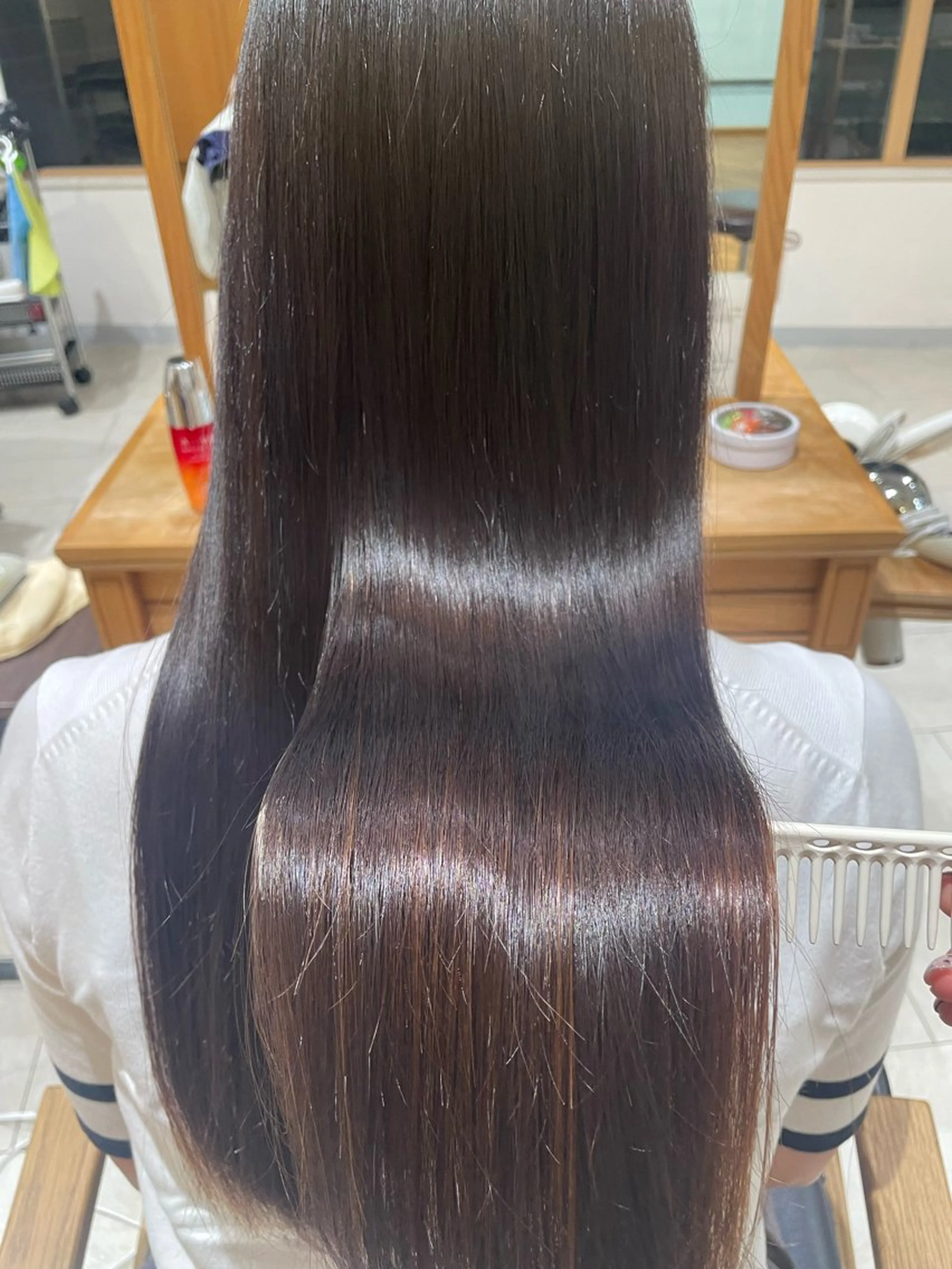 ロング くせ毛 トリートメント オオトミ ホノカのヘアスタイル