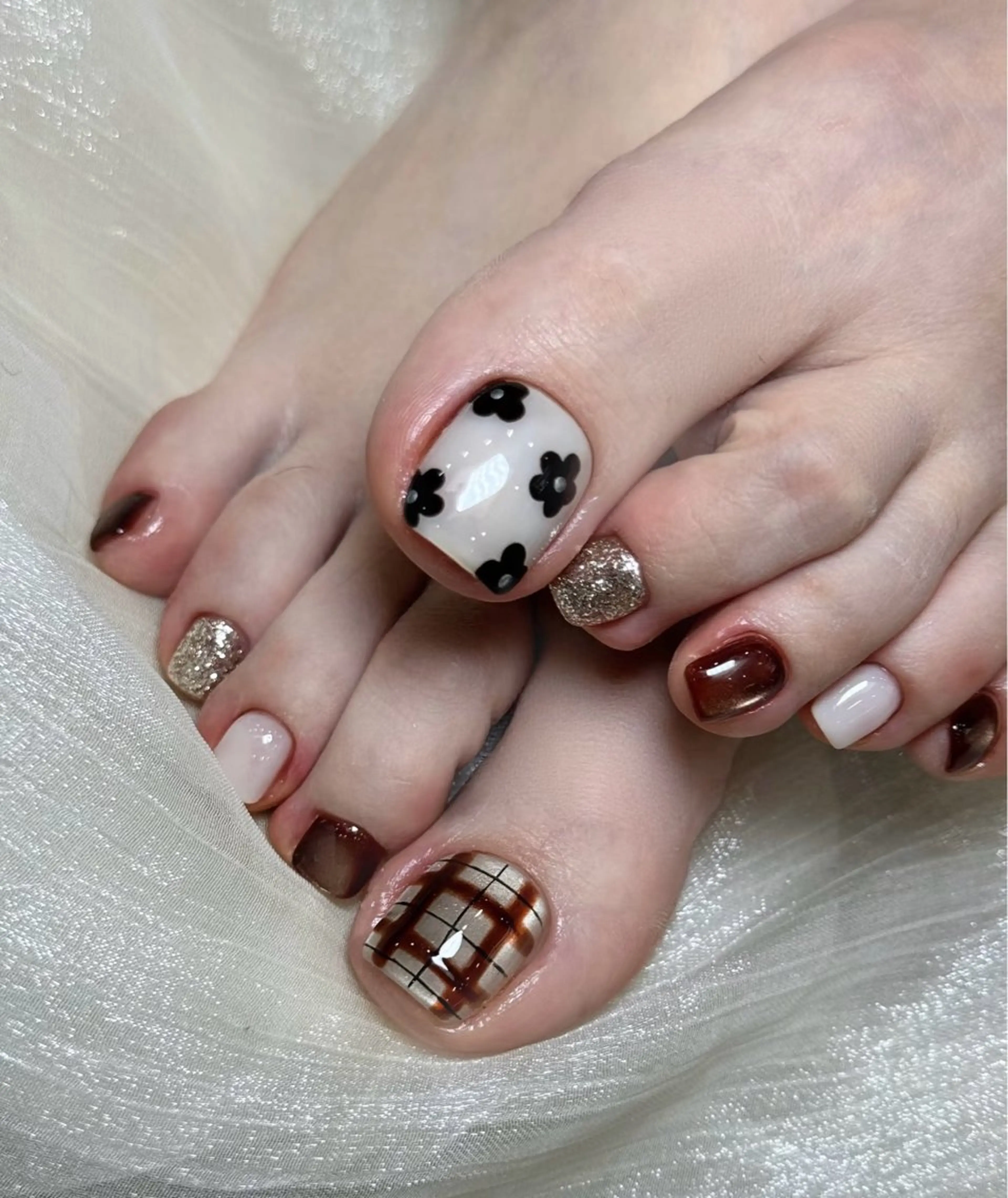 ネイル アートネイル チークネイル 長さ出し フットネイル フレンチネイル YK美学院(ネイル/マツエク)所属・RiRi YK ネイルのネイルデザイン