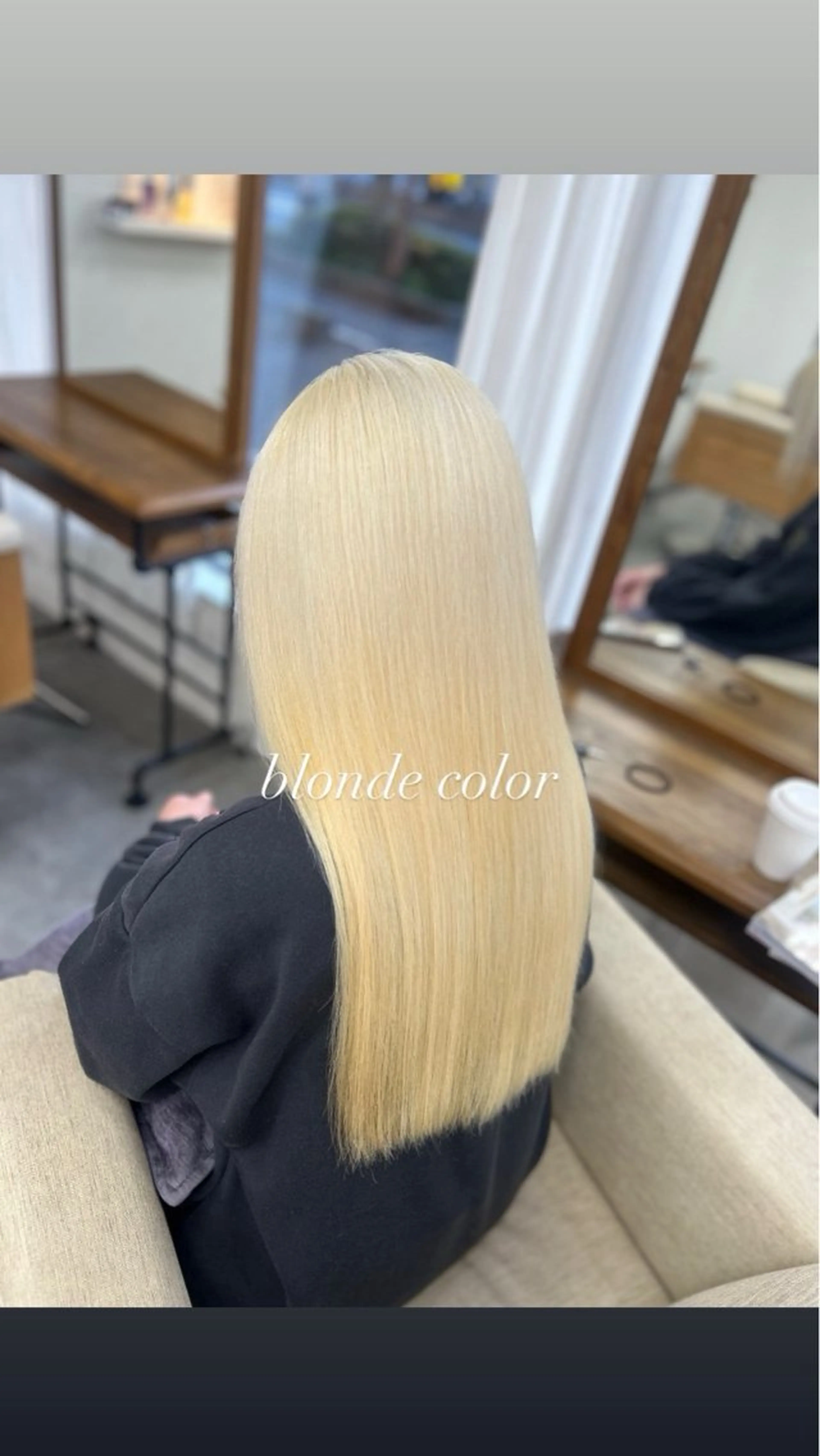 ロング ヘアカラー かのブリーチカラー 🎧⛓️🩶のヘアスタイル