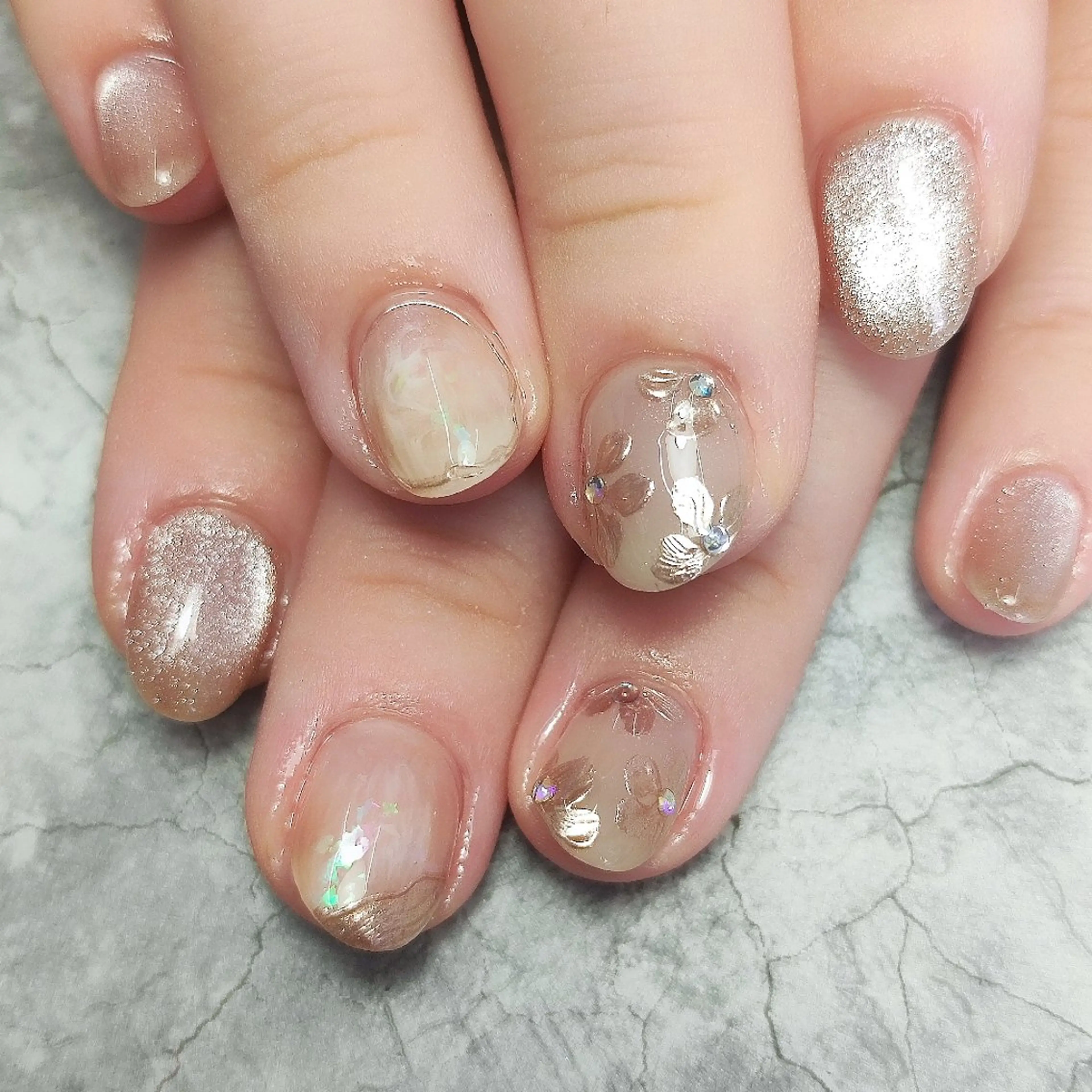 ネイル フラワーネイル ミラーネイル ハンドネイル 個人サロン saltnailのネイルデザイン