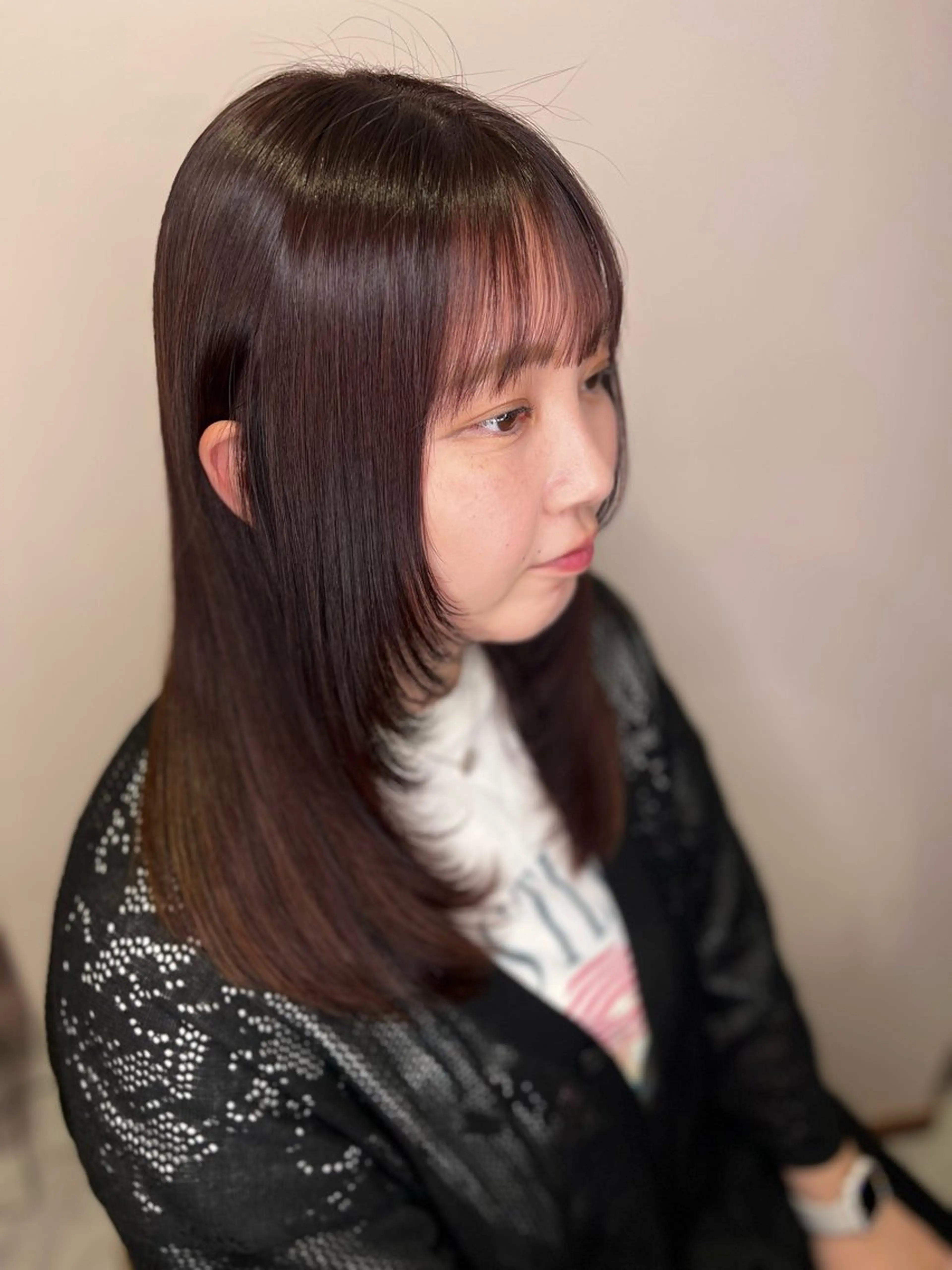 セミロング グラースアンジュ浦和ワシントンホテル店所属・新井 愛佳のヘアスタイル