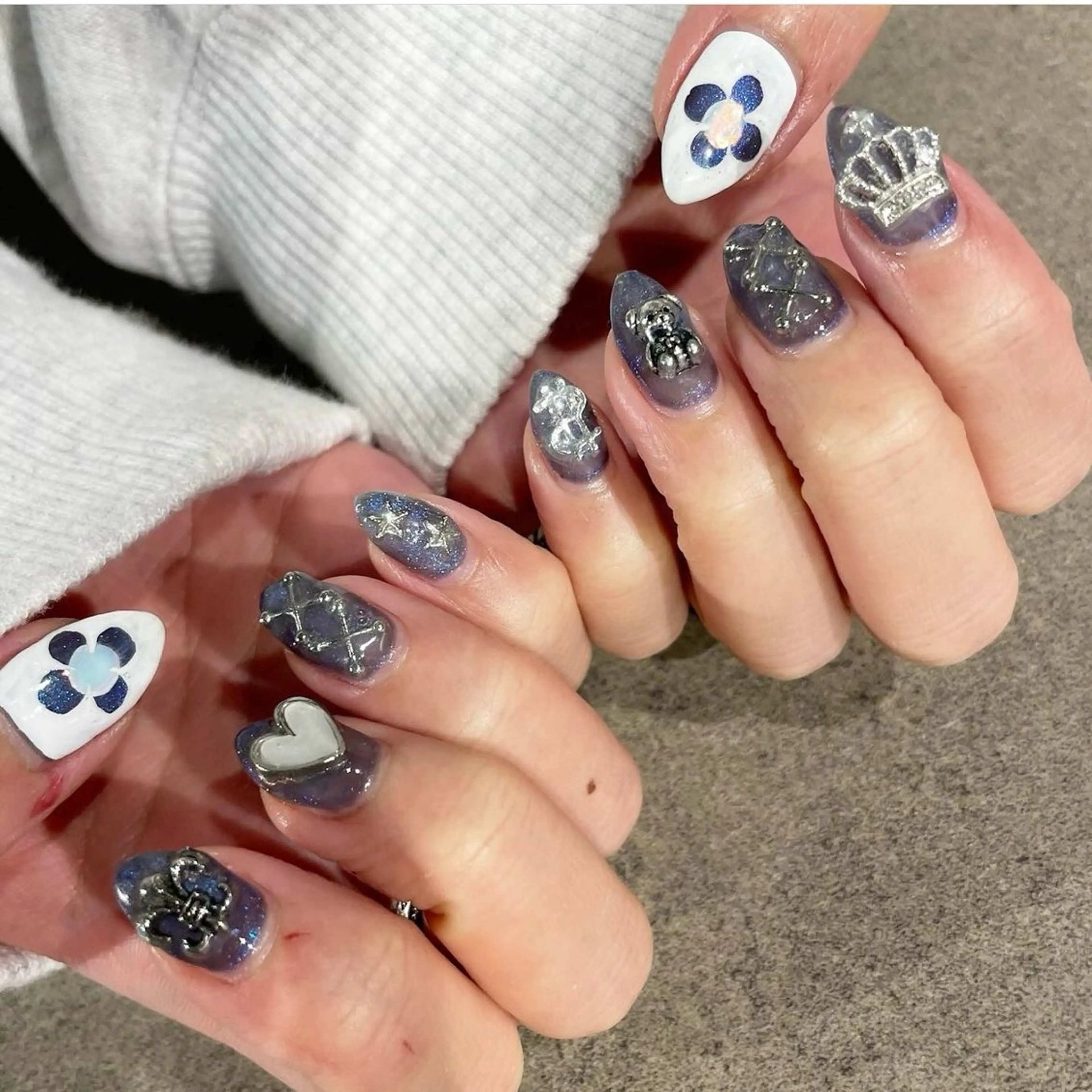 ネイル ハンドネイル casita（カシータ）所属・thrush nailsのネイルデザイン